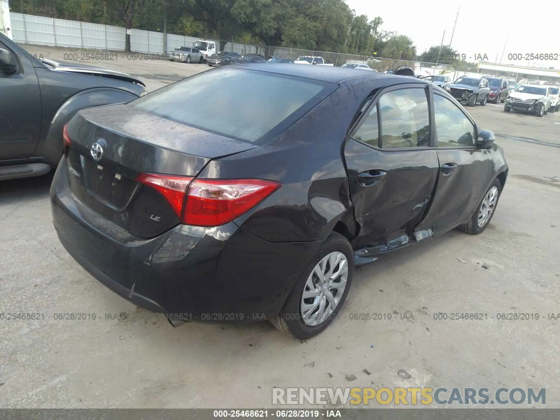 4 fotografías del automóvil dañado 5YFBURHE8KP938760 TOYOTA COROLLA 2019