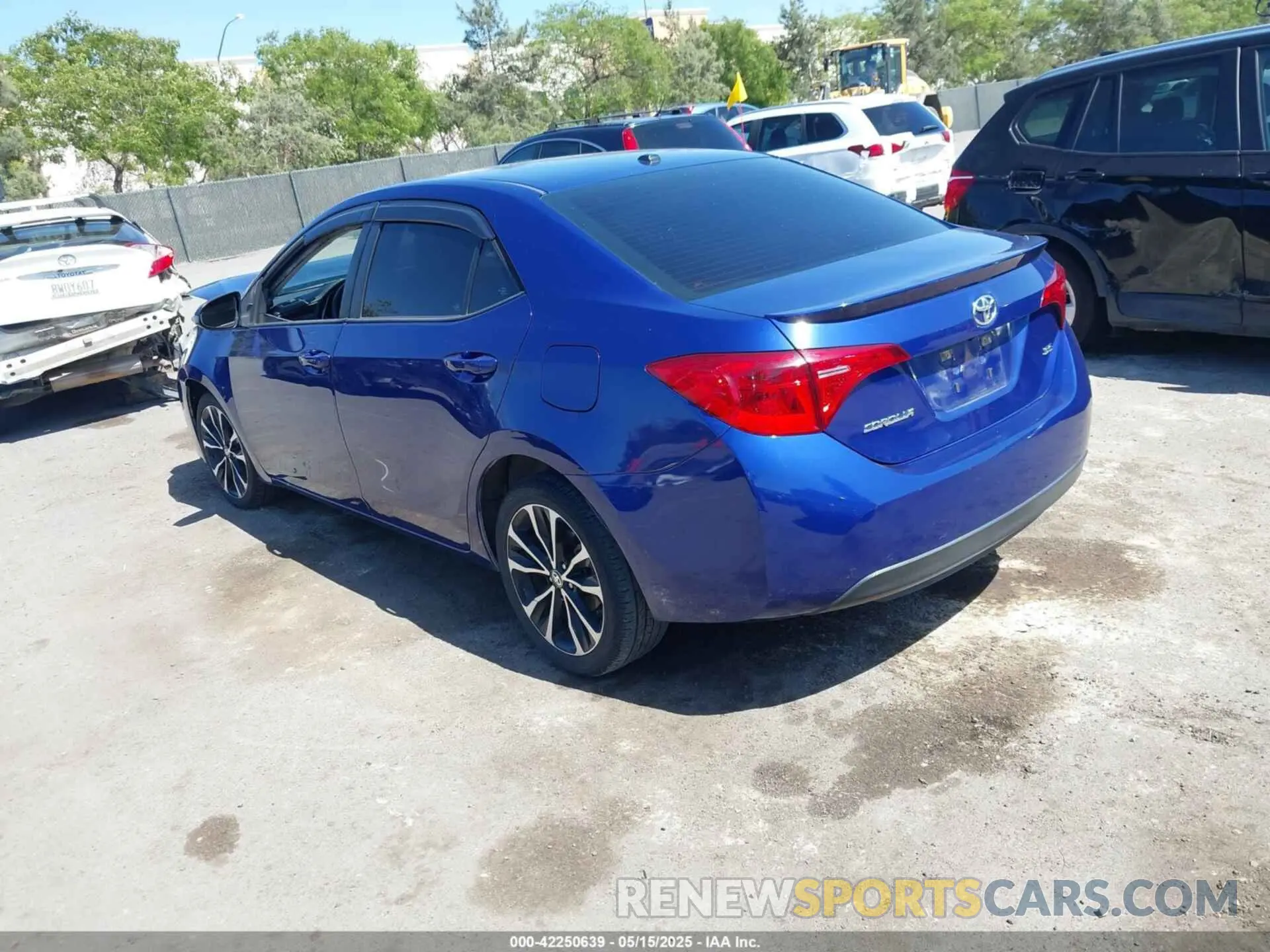 3 fotografías del automóvil dañado 5YFBURHE8KP939794 TOYOTA COROLLA 2019