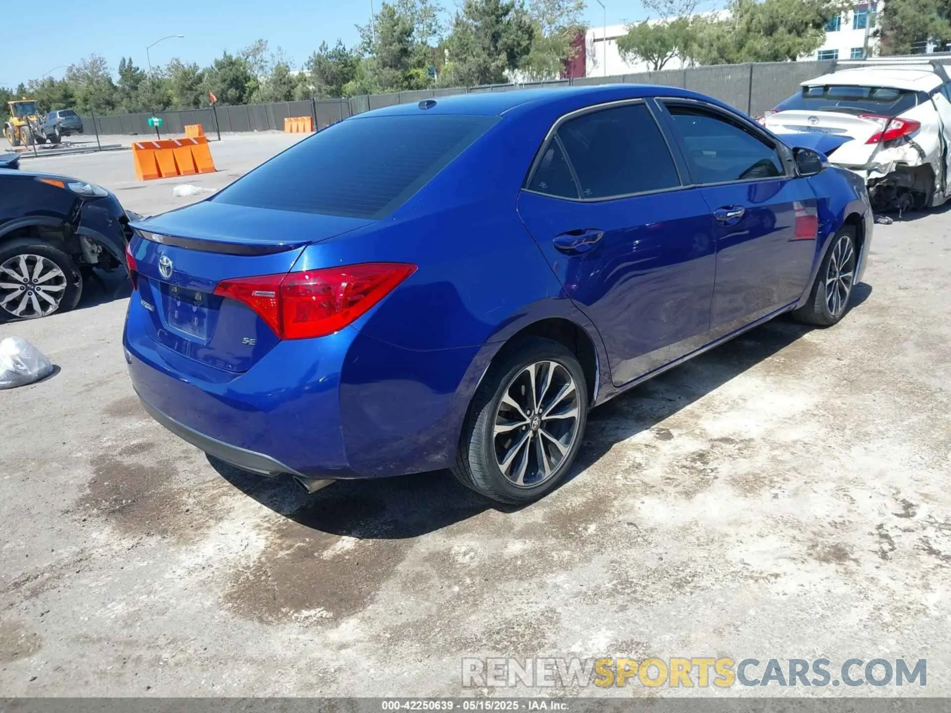 4 fotografías del automóvil dañado 5YFBURHE8KP939794 TOYOTA COROLLA 2019