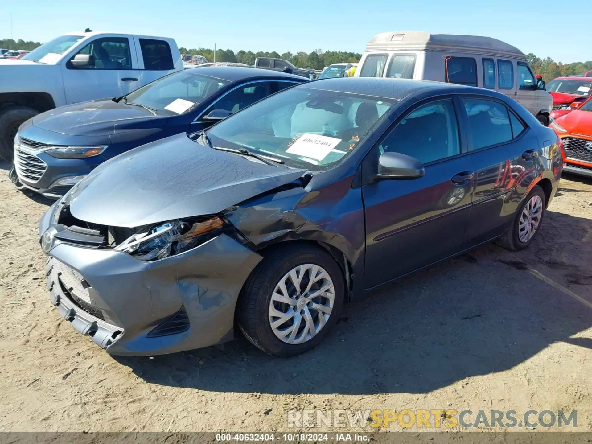2 fotografías del automóvil dañado 5YFBURHE8KP943067 TOYOTA COROLLA 2019