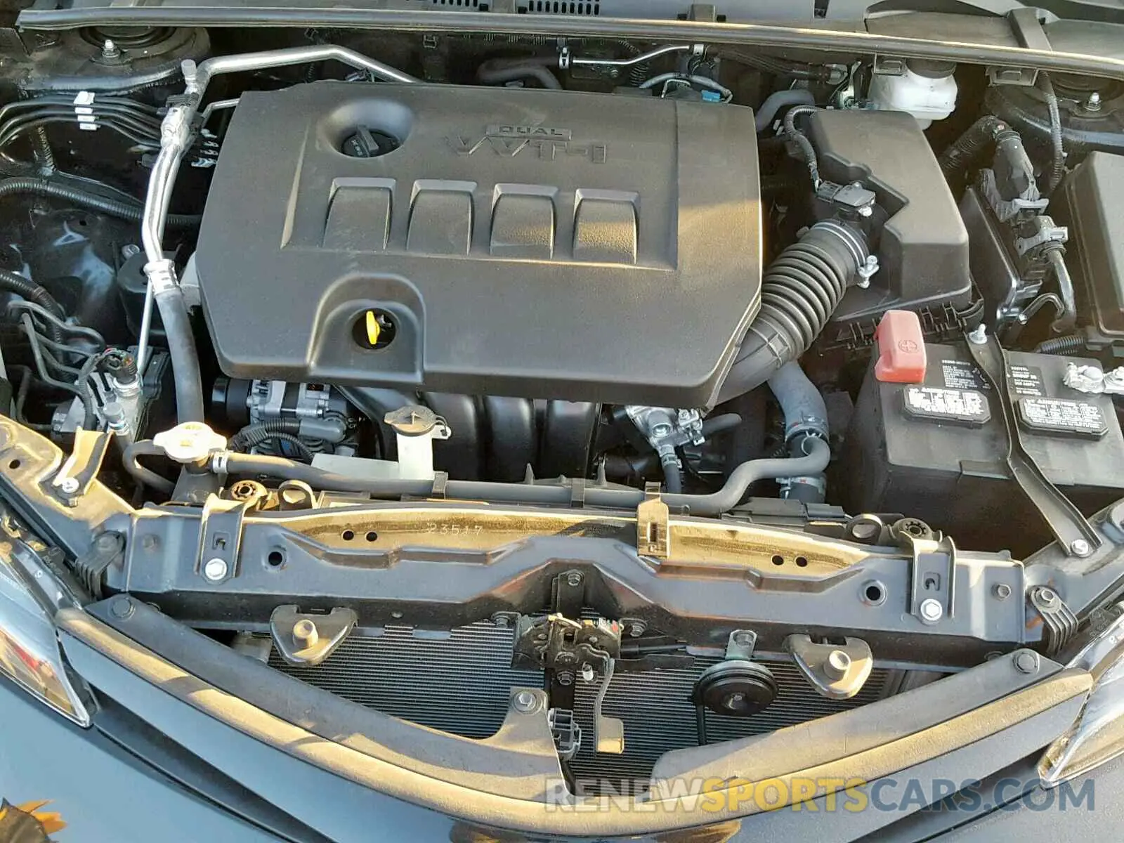 7 fotografías del automóvil dañado 5YFBURHE8KP948706 TOYOTA COROLLA 2019
