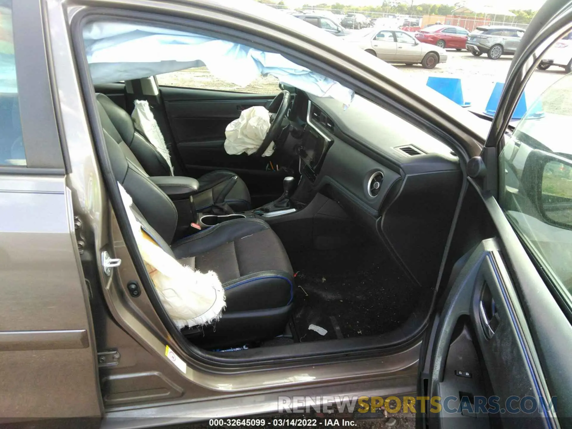 5 fotografías del automóvil dañado 5YFBURHE8KP948916 TOYOTA COROLLA 2019