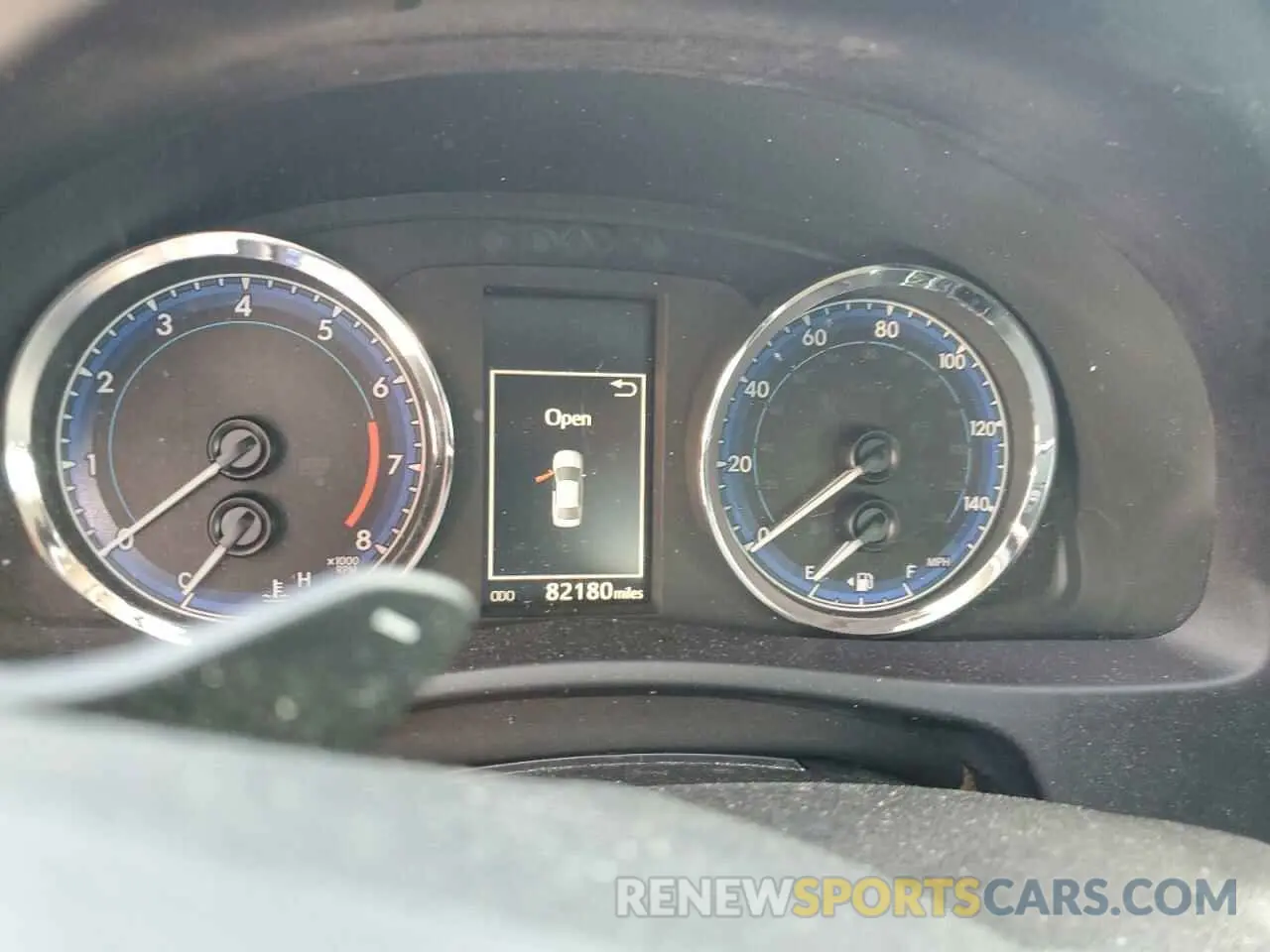 9 fotografías del automóvil dañado 5YFBURHE9KP860134 TOYOTA COROLLA 2019