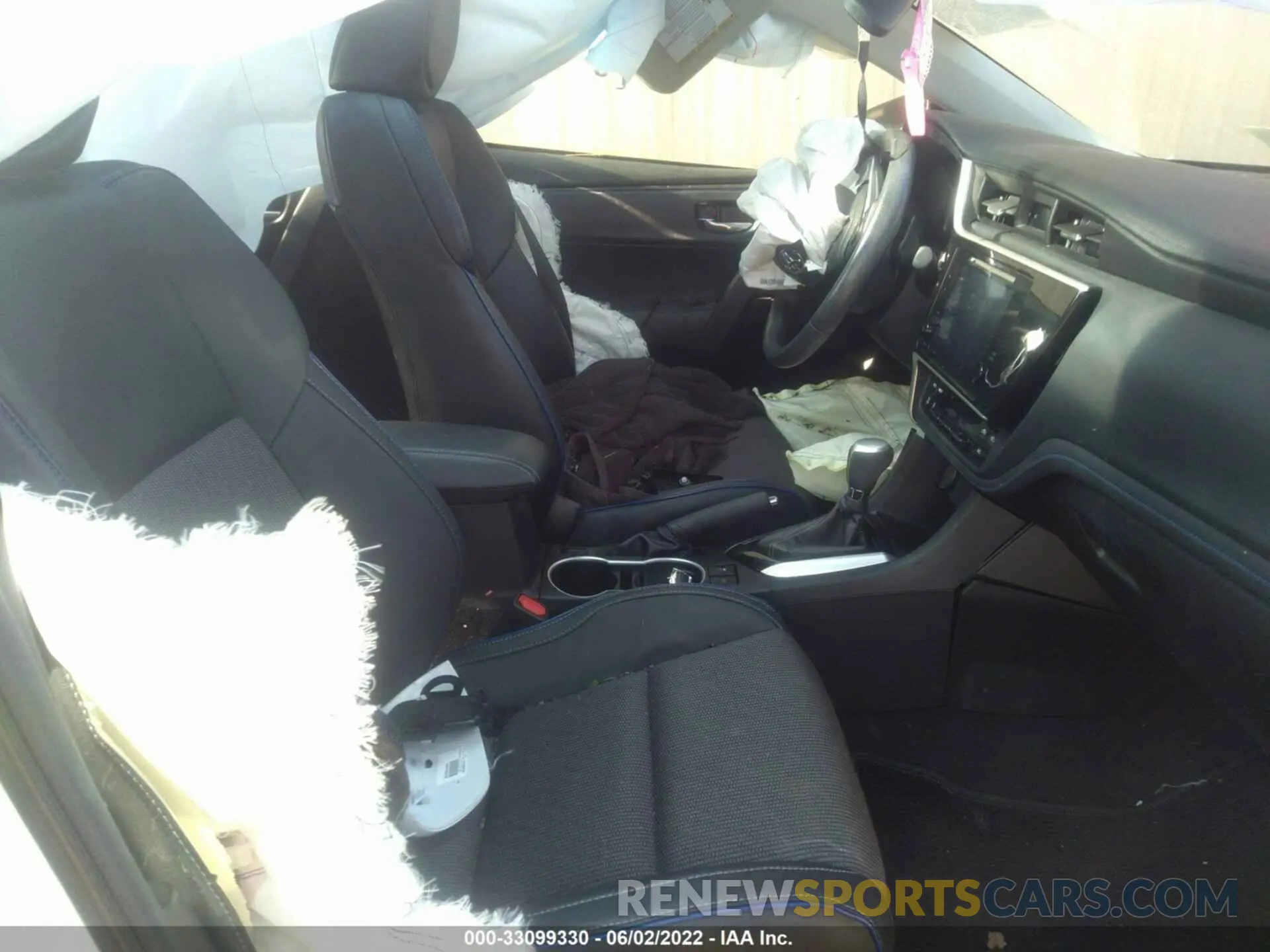 5 fotografías del automóvil dañado 5YFBURHE9KP868508 TOYOTA COROLLA 2019