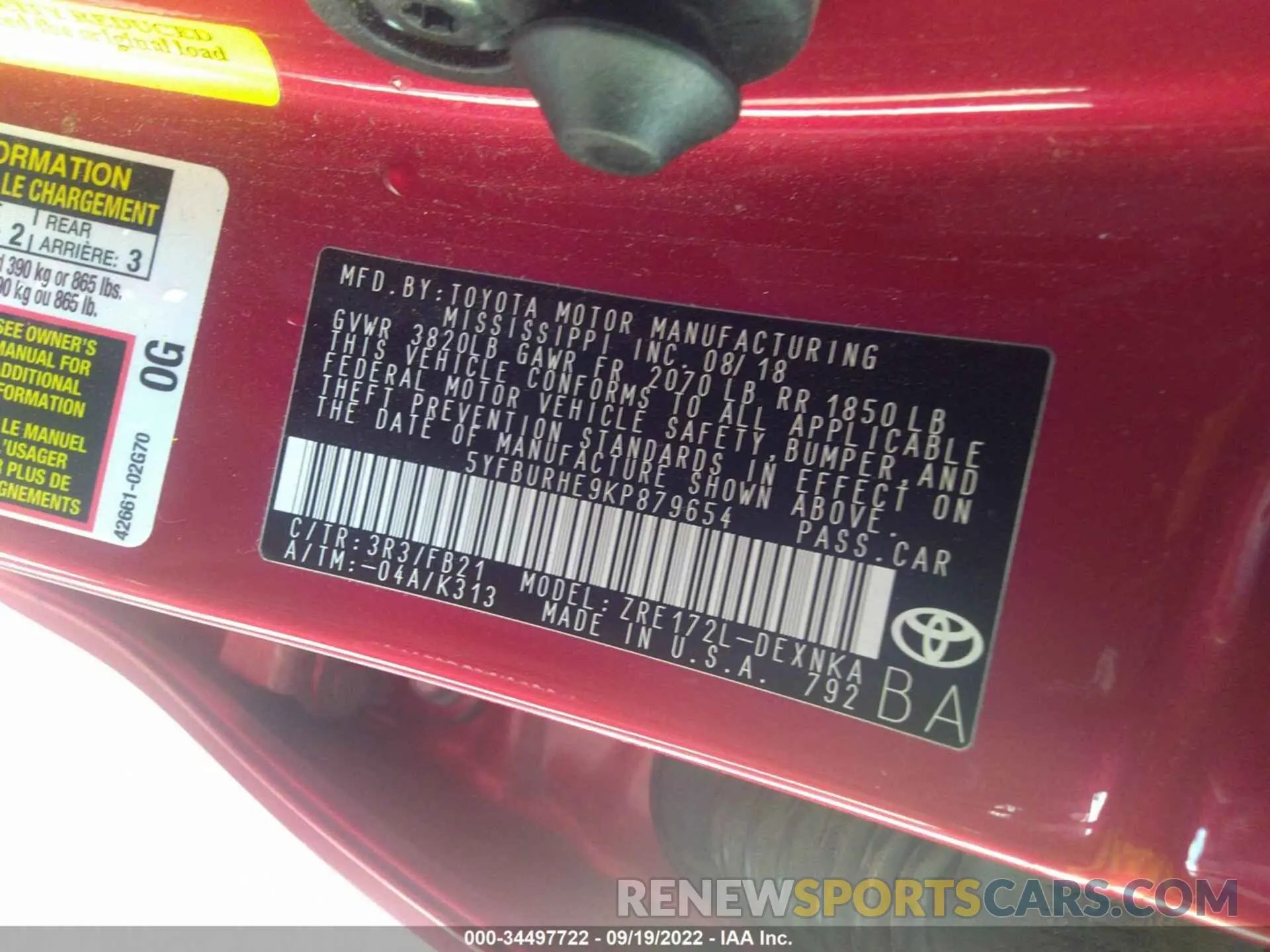 9 fotografías del automóvil dañado 5YFBURHE9KP879654 TOYOTA COROLLA 2019
