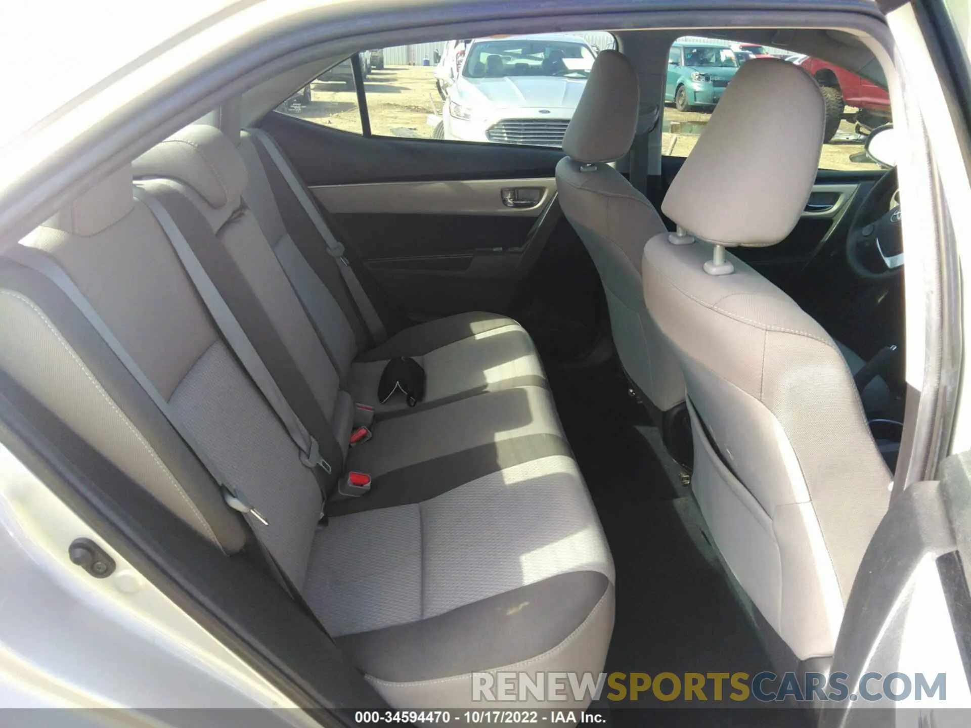 8 fotografías del automóvil dañado 5YFBURHE9KP881713 TOYOTA COROLLA 2019