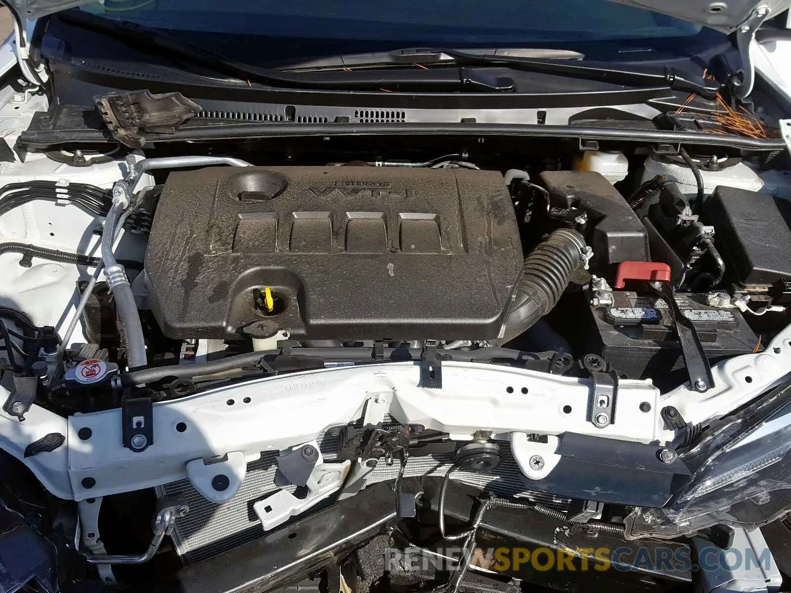 7 fotografías del automóvil dañado 5YFBURHE9KP882392 TOYOTA COROLLA 2019