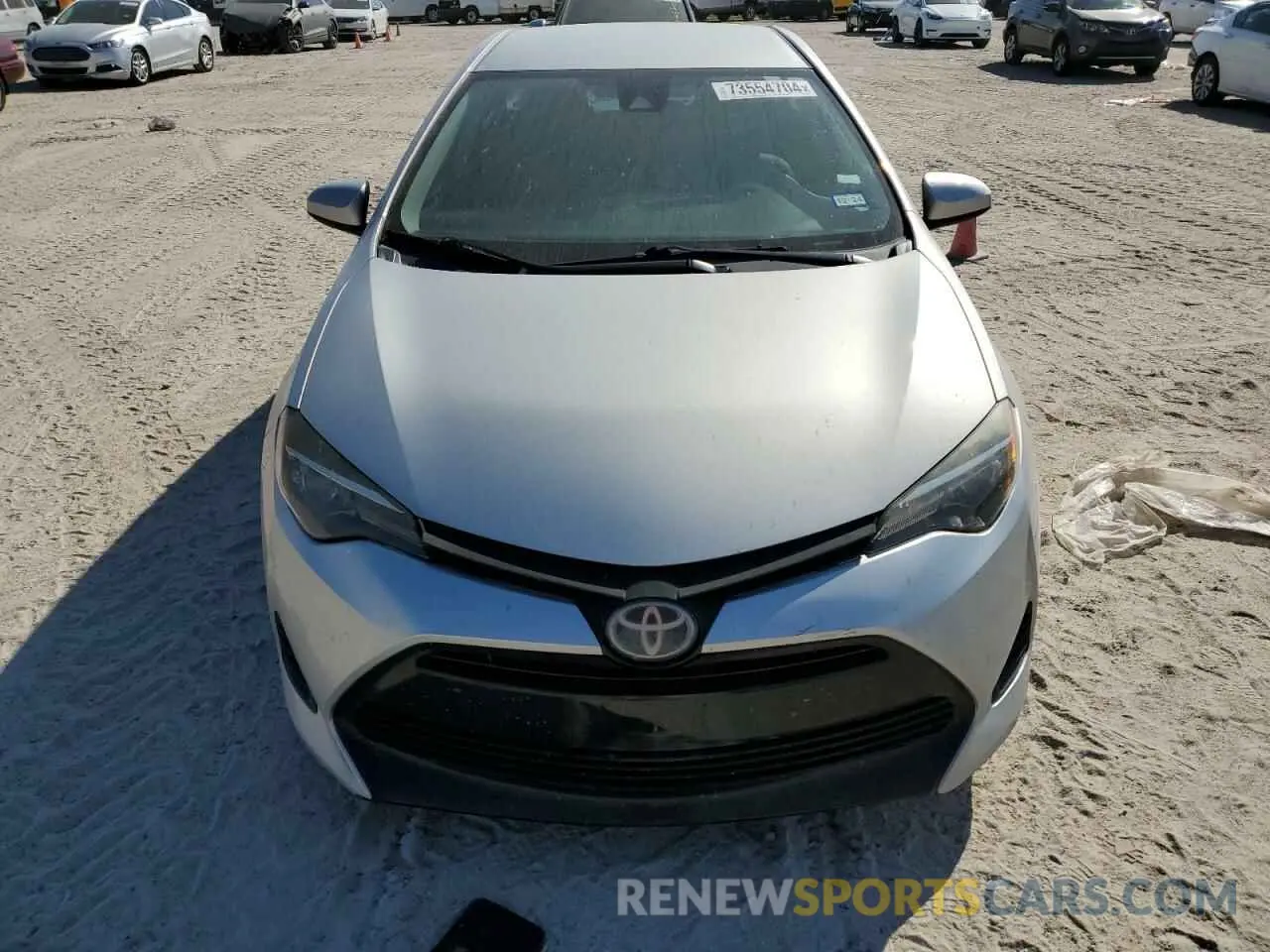 5 fotografías del automóvil dañado 5YFBURHE9KP884479 TOYOTA COROLLA 2019