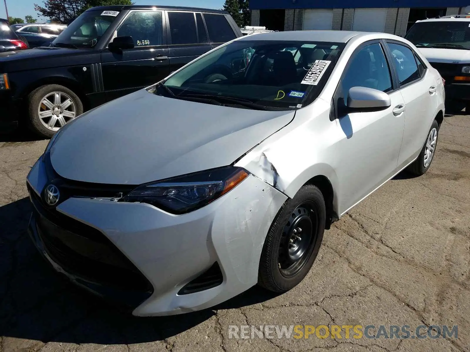 2 fotografías del automóvil dañado 5YFBURHE9KP885342 TOYOTA COROLLA 2019