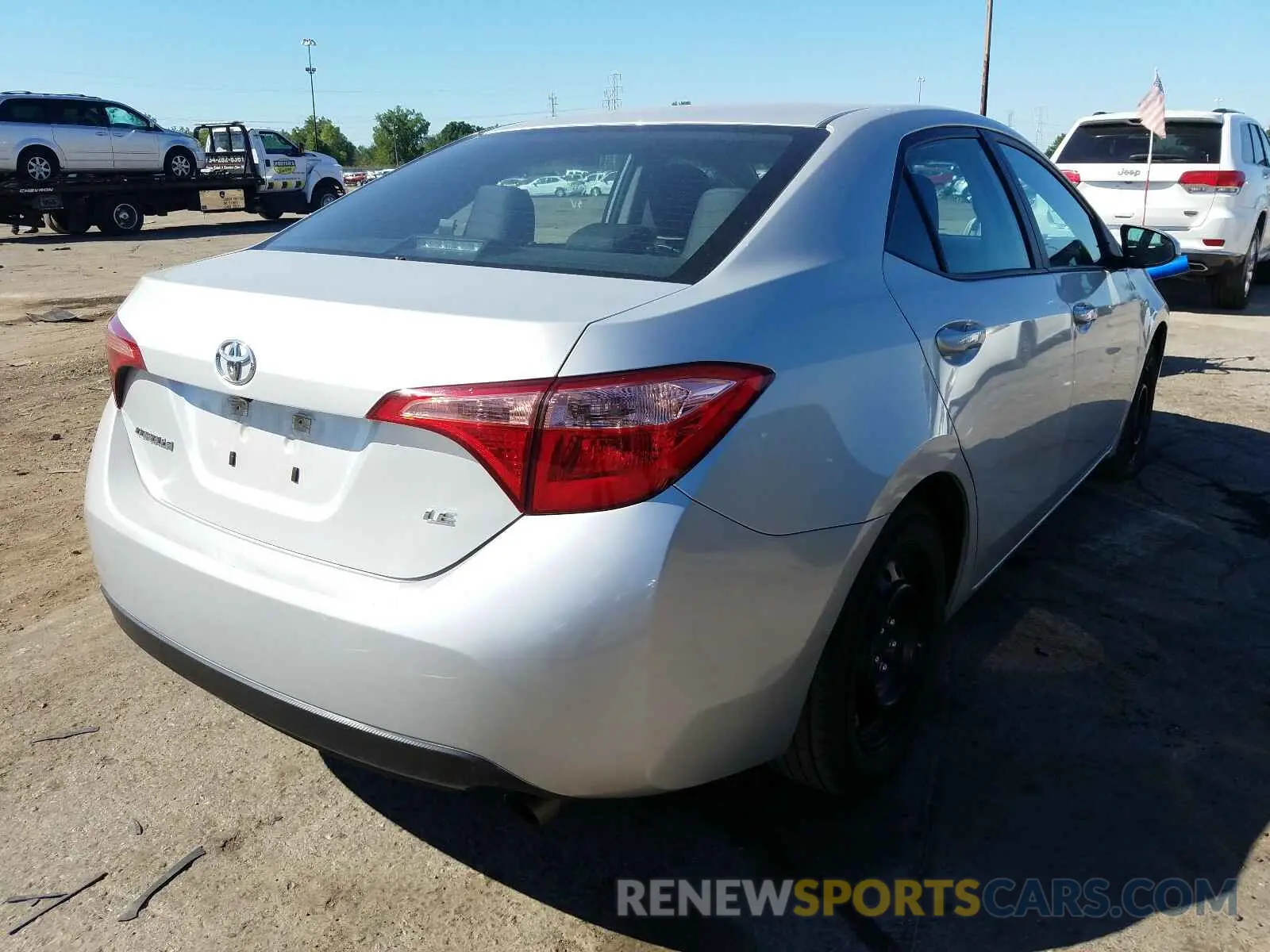 4 fotografías del automóvil dañado 5YFBURHE9KP885342 TOYOTA COROLLA 2019