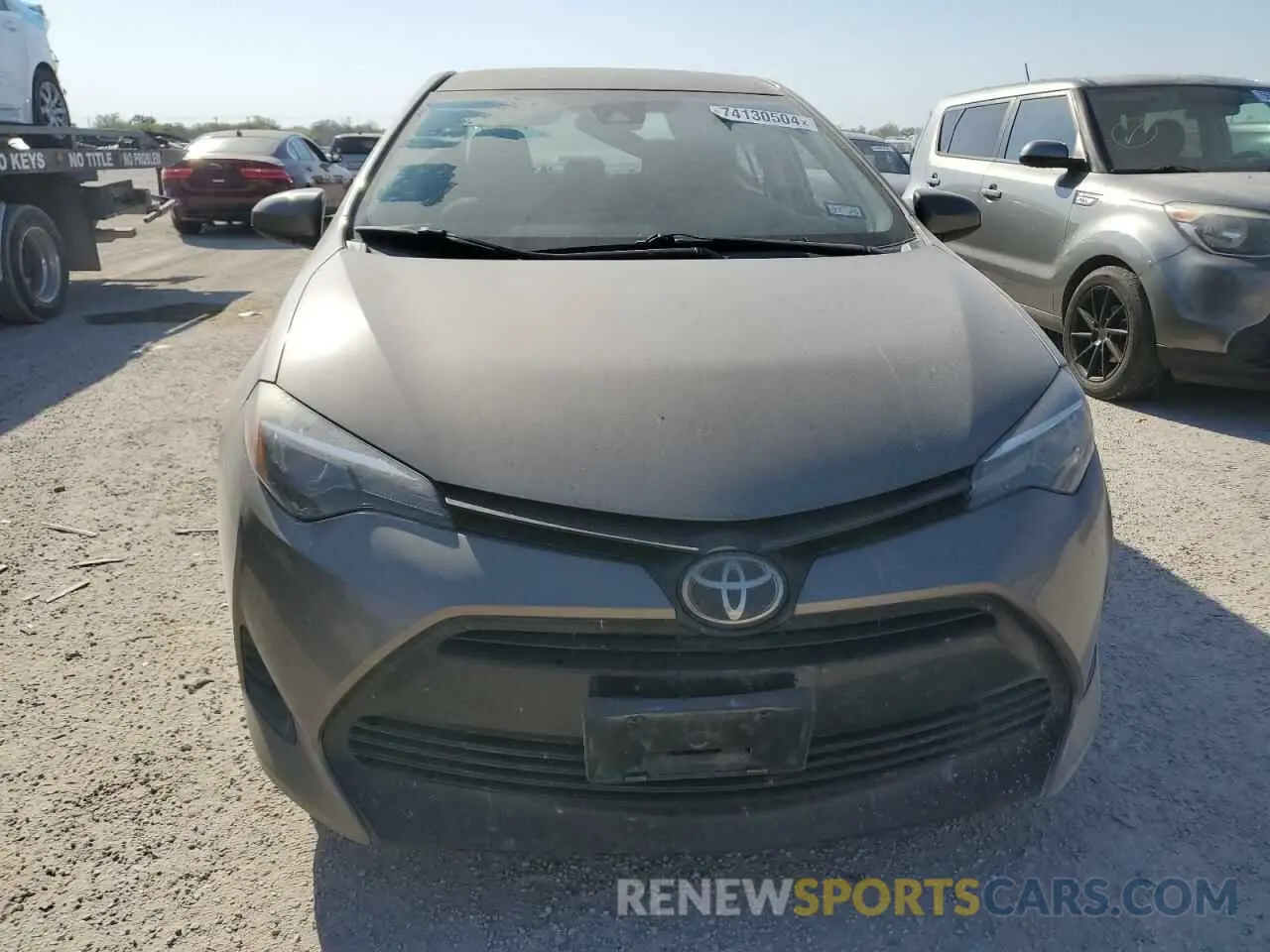 5 fotografías del automóvil dañado 5YFBURHE9KP886121 TOYOTA COROLLA 2019