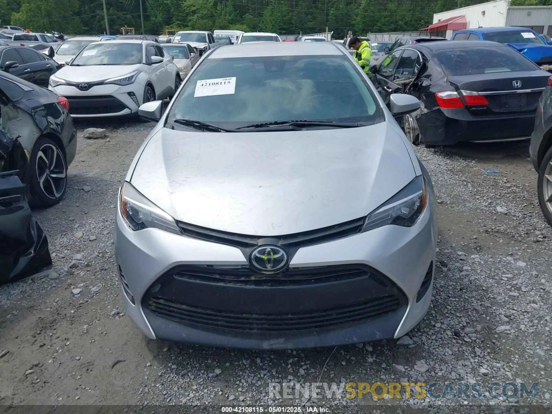 12 fotografías del automóvil dañado 5YFBURHE9KP886488 TOYOTA COROLLA 2019