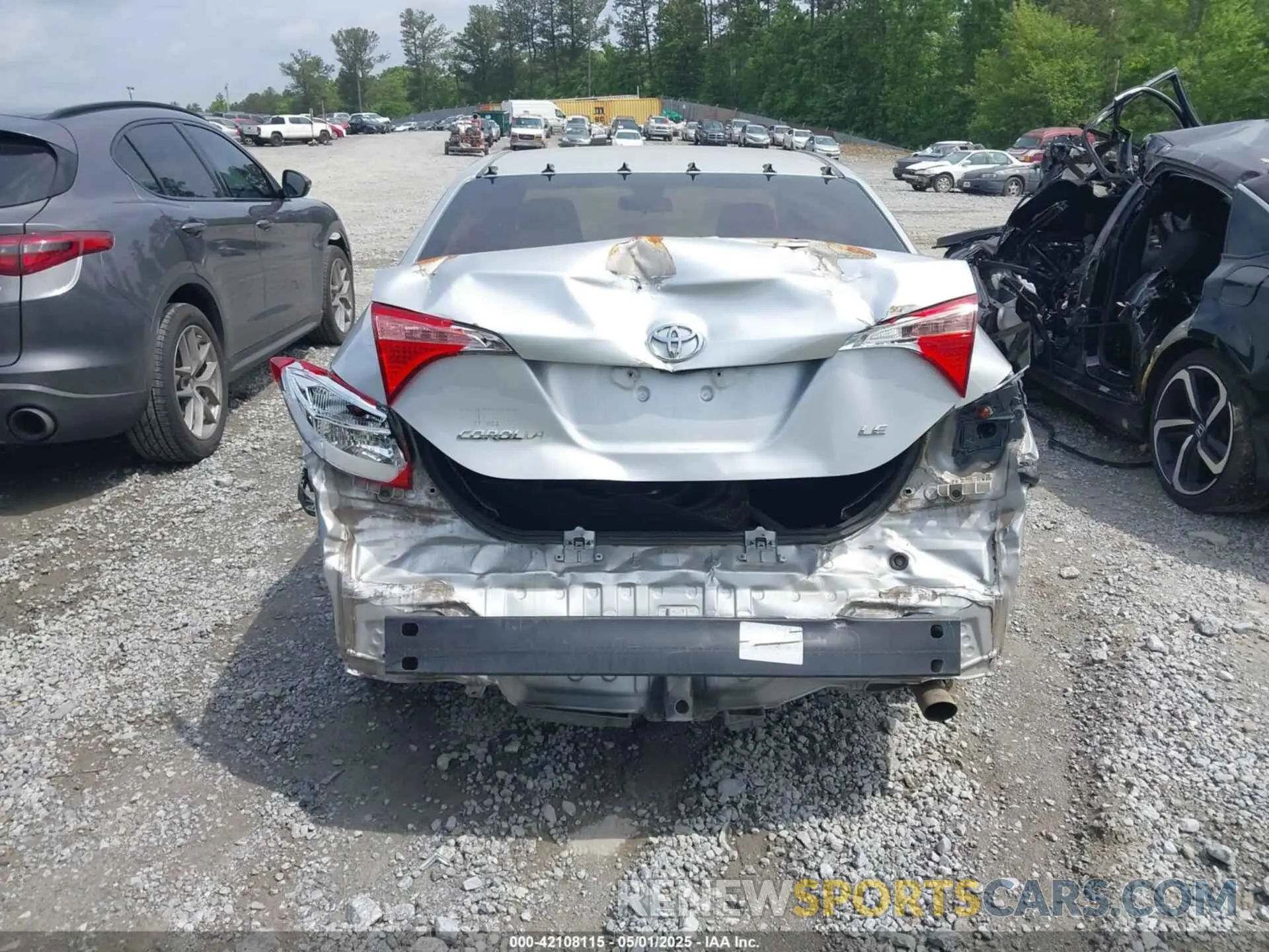 16 fotografías del automóvil dañado 5YFBURHE9KP886488 TOYOTA COROLLA 2019