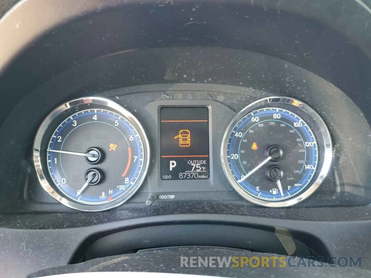 9 fotografías del automóvil dañado 5YFBURHE9KP896356 TOYOTA COROLLA 2019
