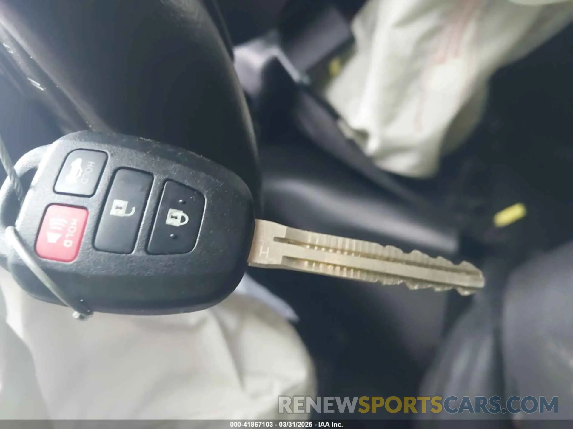 11 fotografías del automóvil dañado 5YFBURHE9KP898284 TOYOTA COROLLA 2019