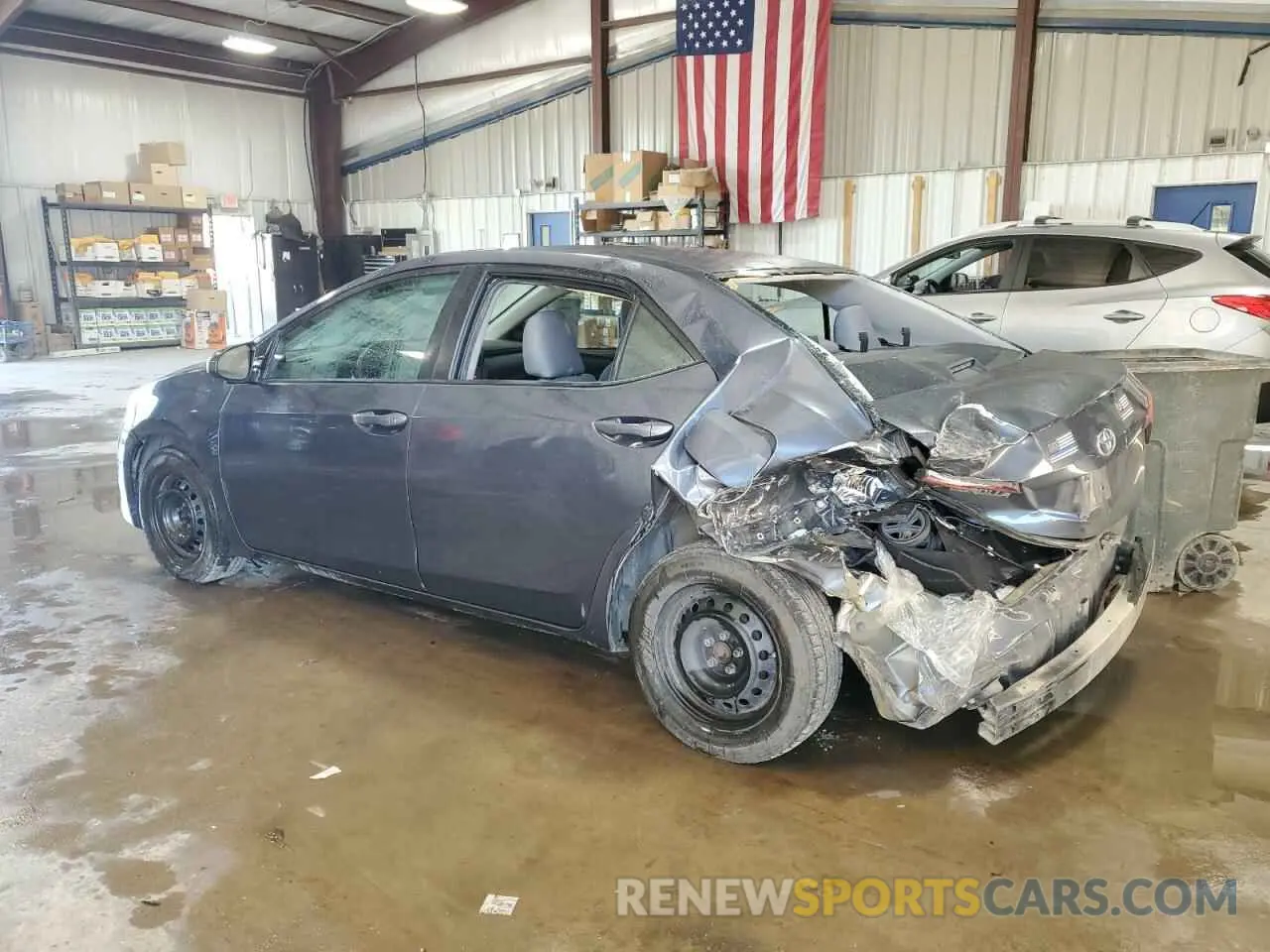 2 fotografías del automóvil dañado 5YFBURHE9KP905329 TOYOTA COROLLA 2019