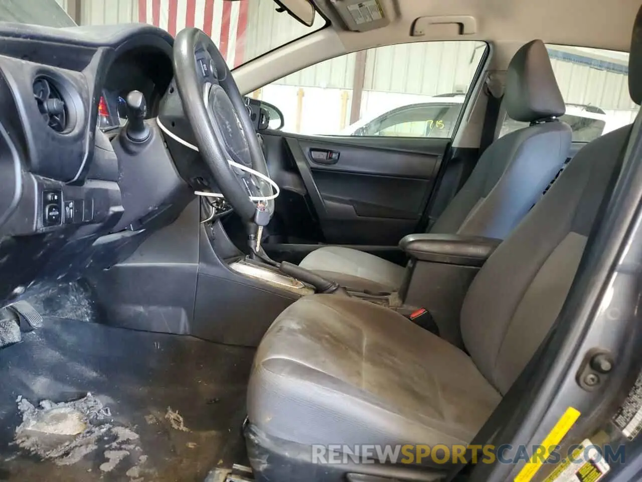 7 fotografías del automóvil dañado 5YFBURHE9KP905329 TOYOTA COROLLA 2019