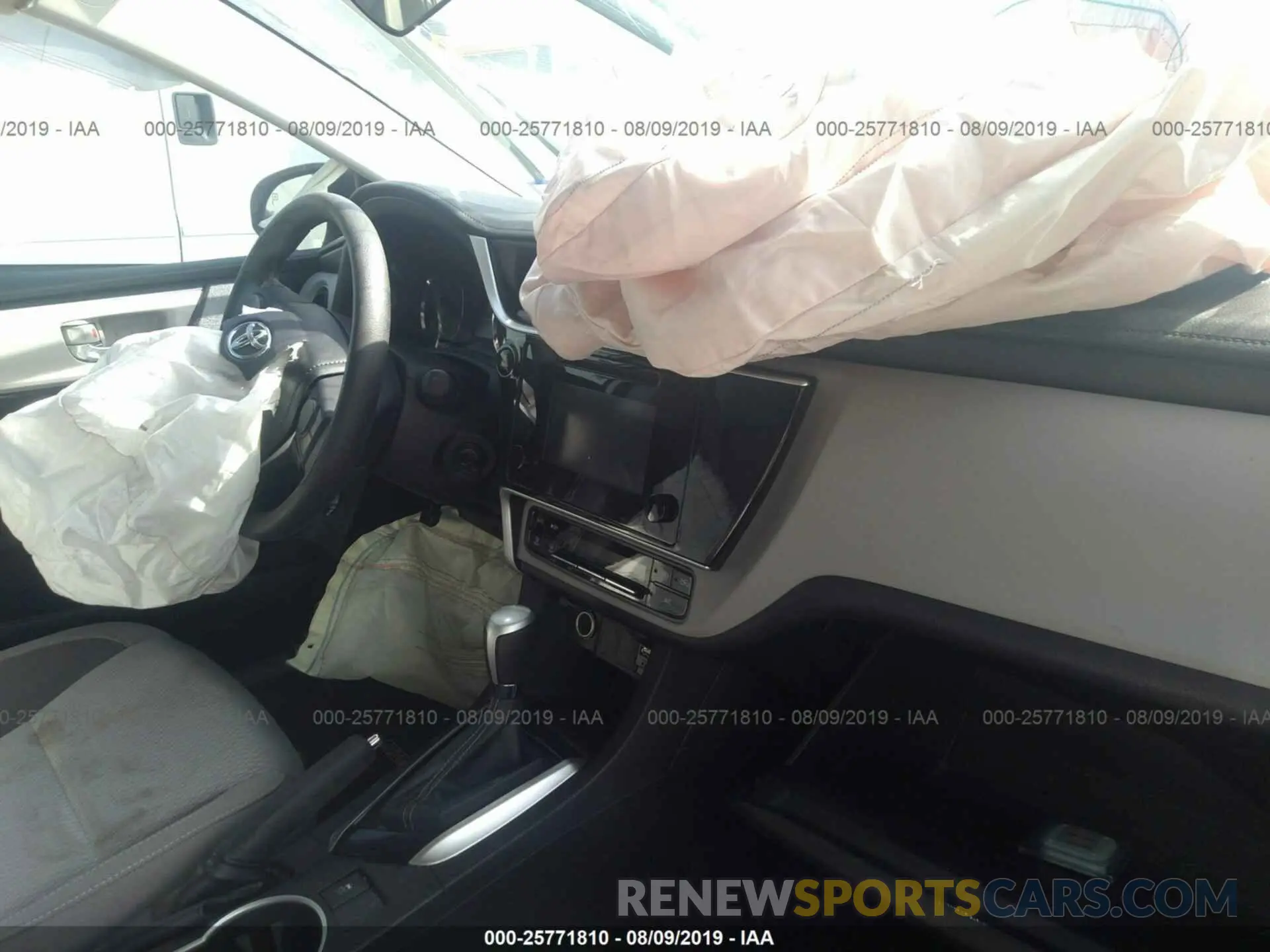 5 fotografías del automóvil dañado 5YFBURHE9KP906304 TOYOTA COROLLA 2019
