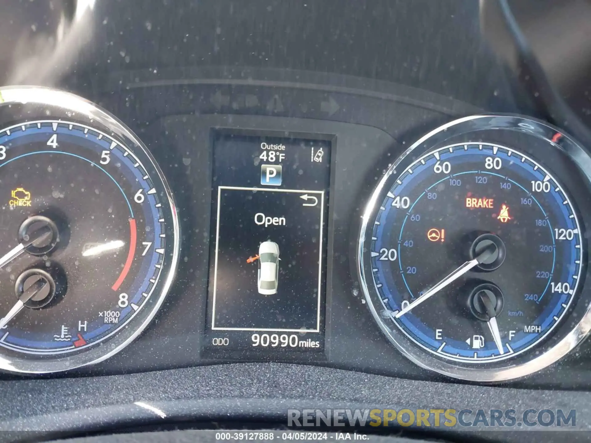 7 fotografías del automóvil dañado 5YFBURHE9KP907680 TOYOTA COROLLA 2019