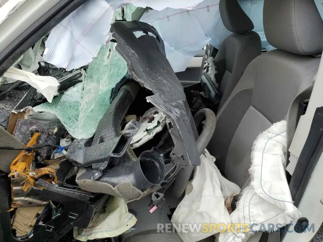 7 fotografías del automóvil dañado 5YFBURHE9KP912488 TOYOTA COROLLA 2019