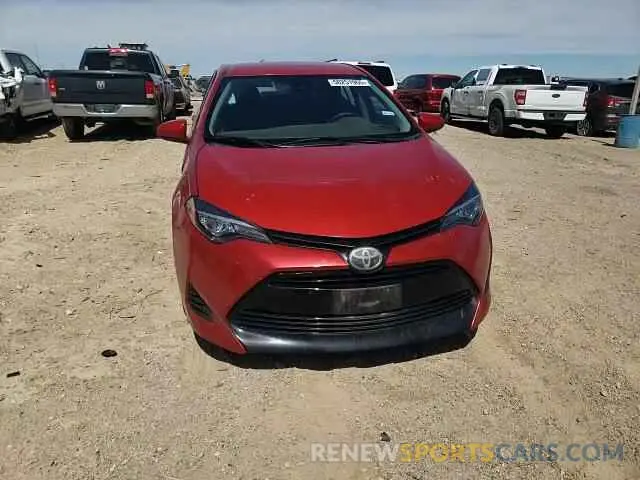 10 fotografías del automóvil dañado 5YFBURHE9KP929680 TOYOTA COROLLA 2019