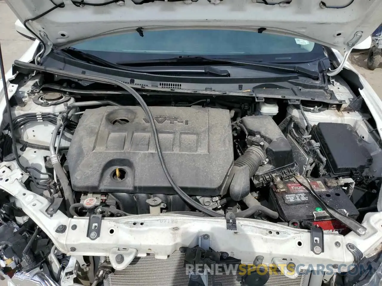11 fotografías del automóvil dañado 5YFBURHE9KP932403 TOYOTA COROLLA 2019