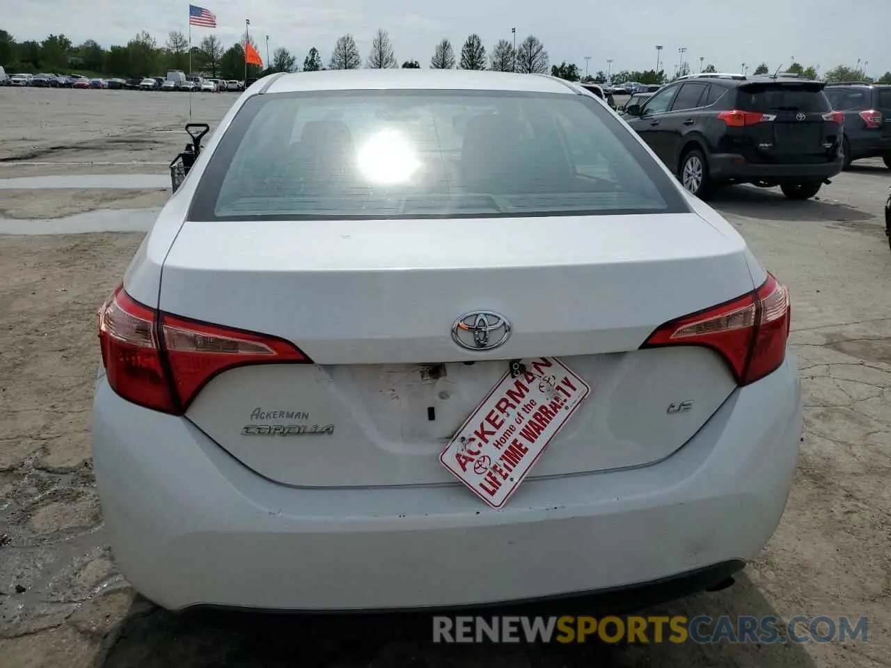 6 fotografías del automóvil dañado 5YFBURHE9KP932403 TOYOTA COROLLA 2019