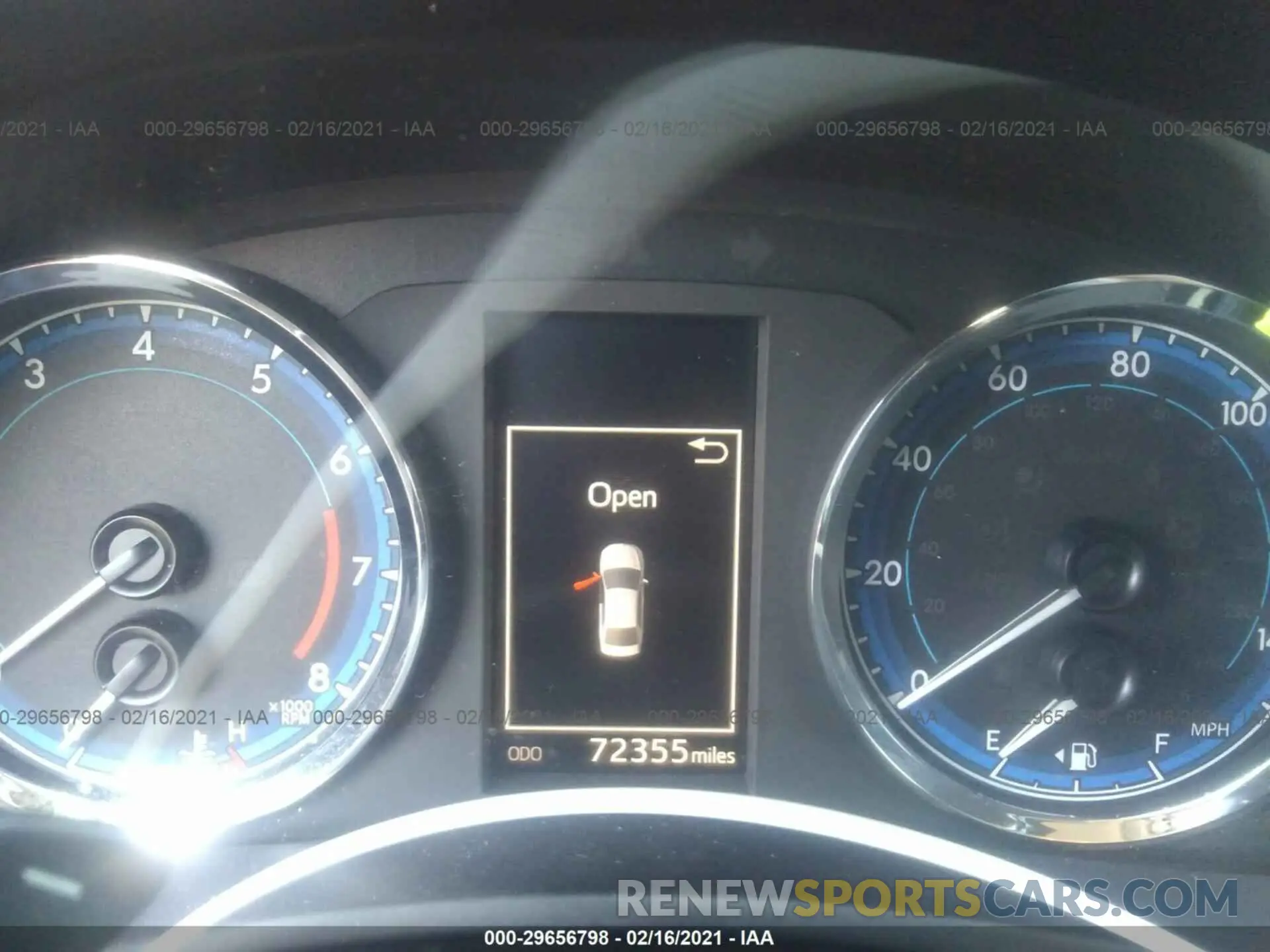 7 fotografías del automóvil dañado 5YFBURHE9KP935561 TOYOTA COROLLA 2019