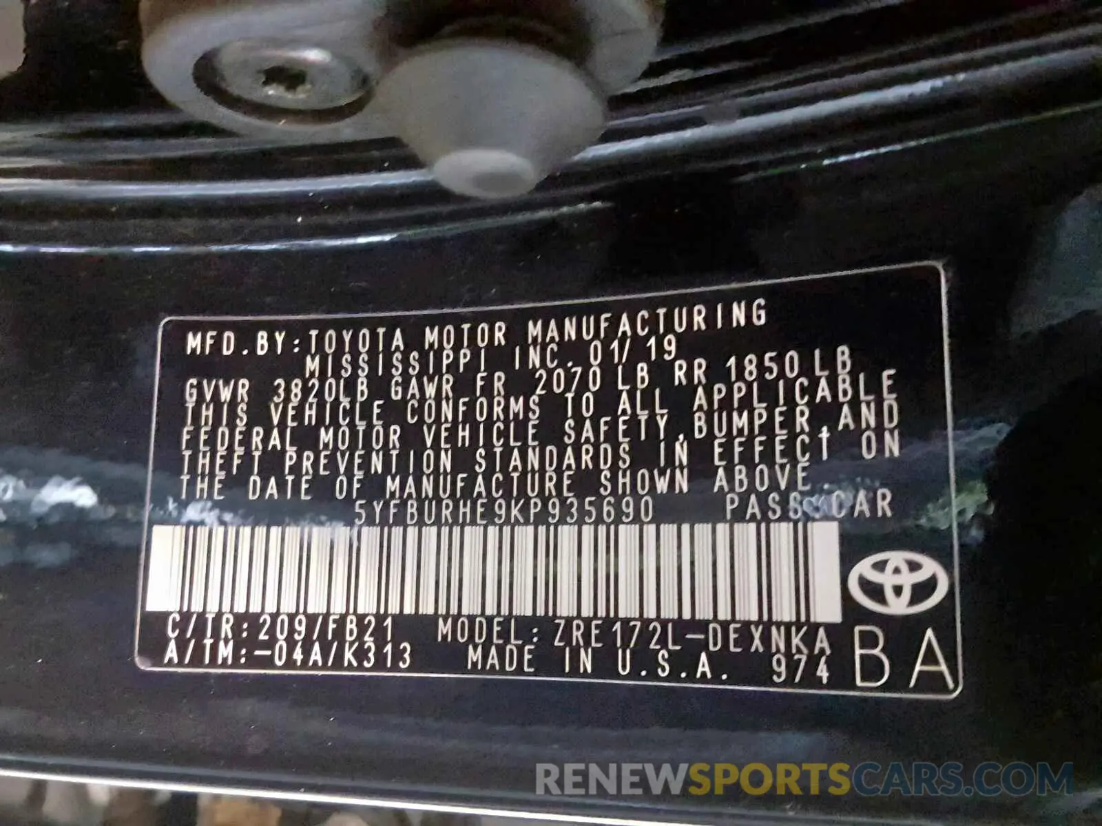 10 fotografías del automóvil dañado 5YFBURHE9KP935690 TOYOTA COROLLA 2019