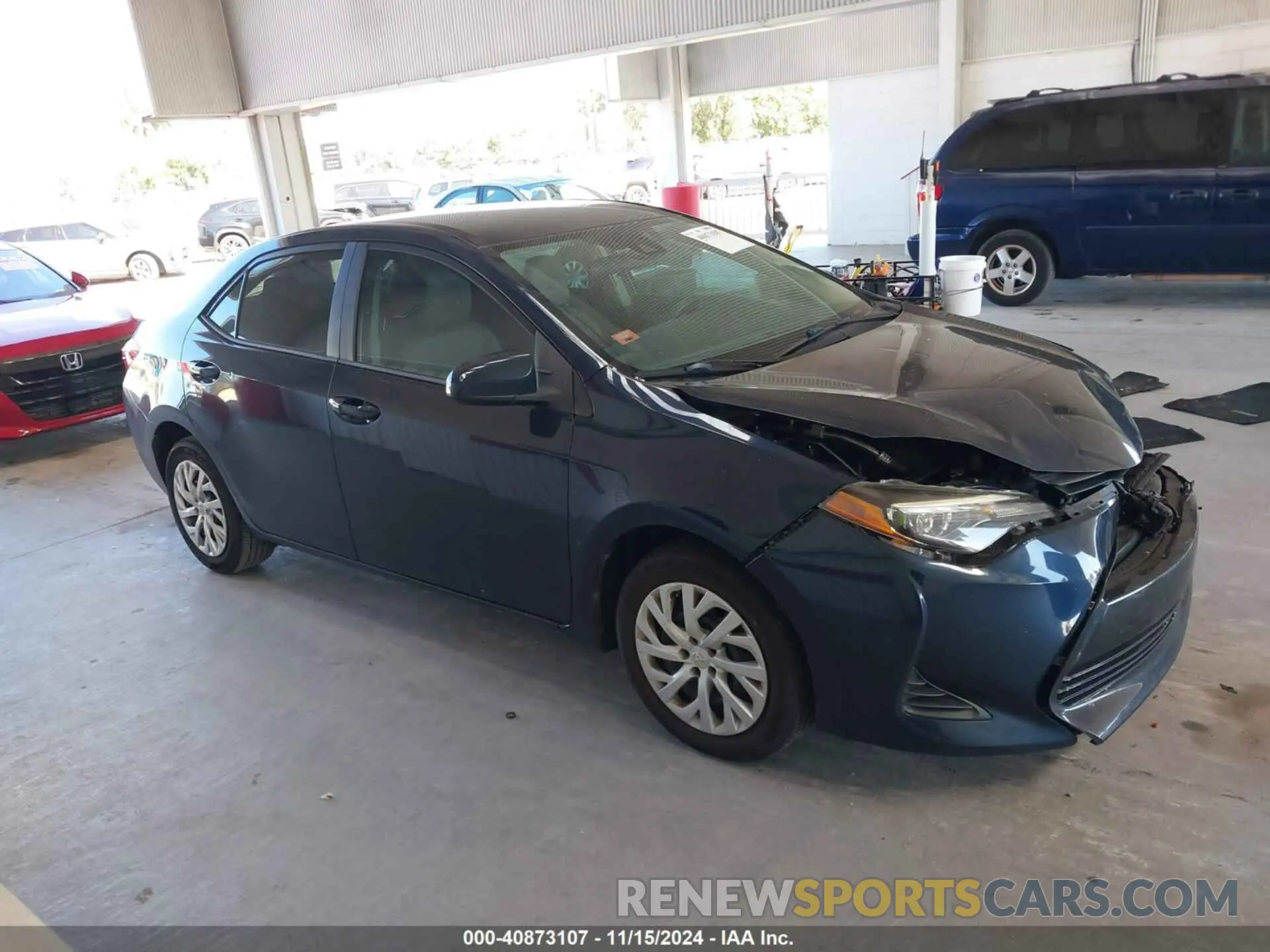 13 fotografías del automóvil dañado 5YFBURHE9KP936838 TOYOTA COROLLA 2019