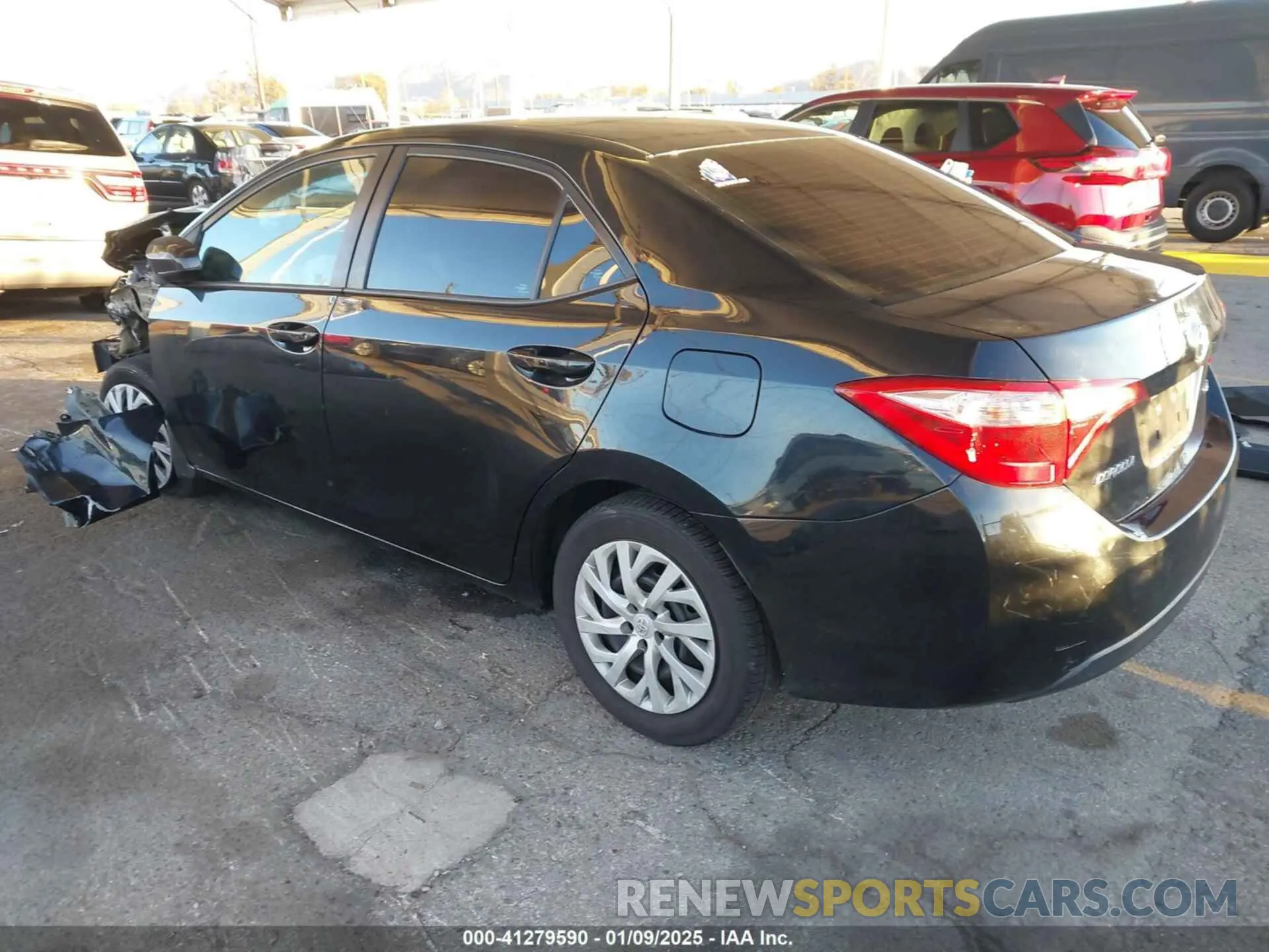 3 fotografías del automóvil dañado 5YFBURHE9KP939125 TOYOTA COROLLA 2019