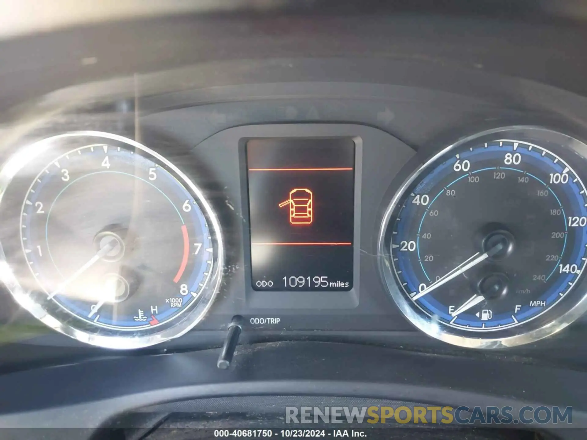 7 fotografías del automóvil dañado 5YFBURHE9KP941117 TOYOTA COROLLA 2019
