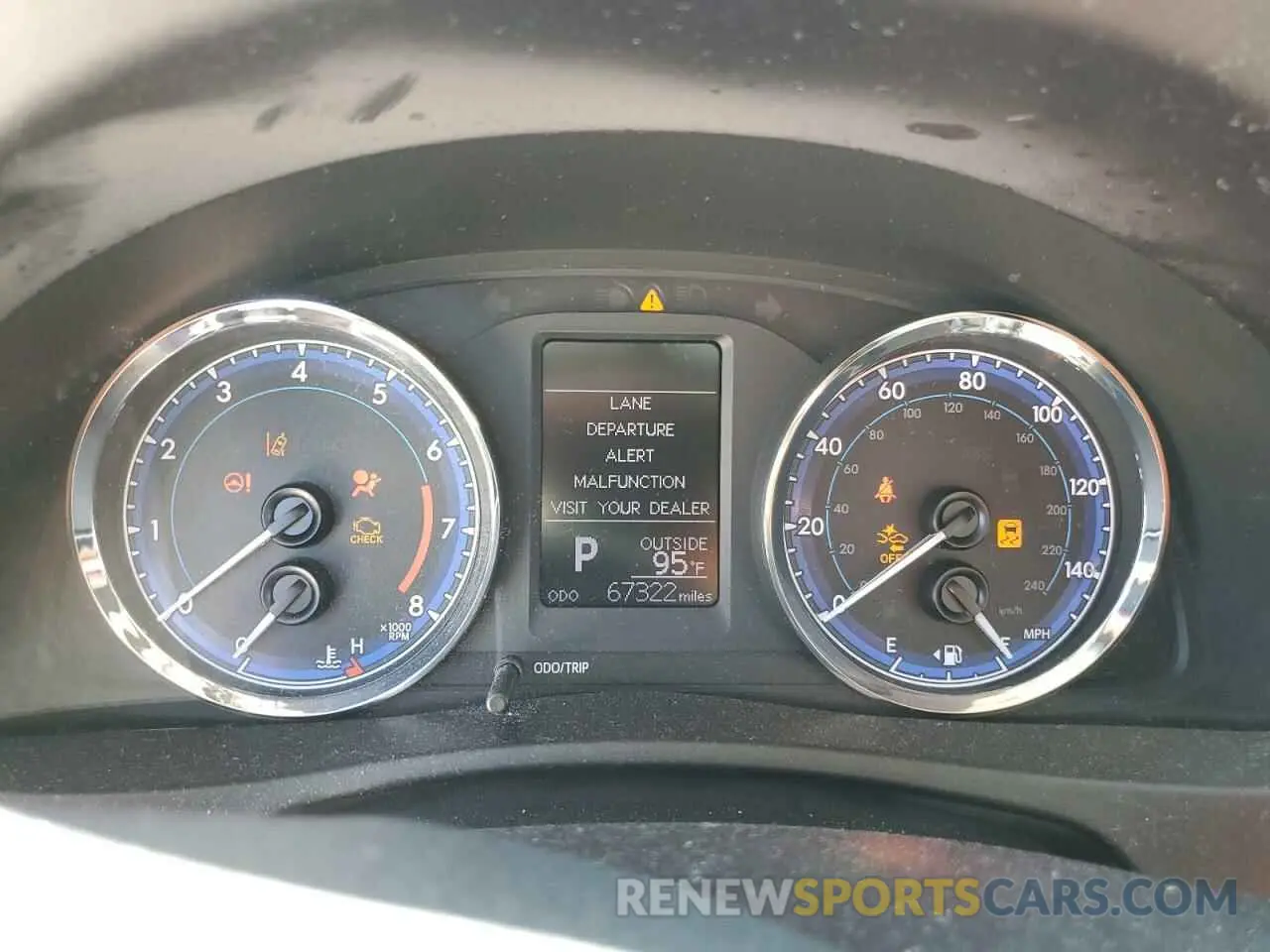 9 fotografías del automóvil dañado 5YFBURHEXKP866220 TOYOTA COROLLA 2019