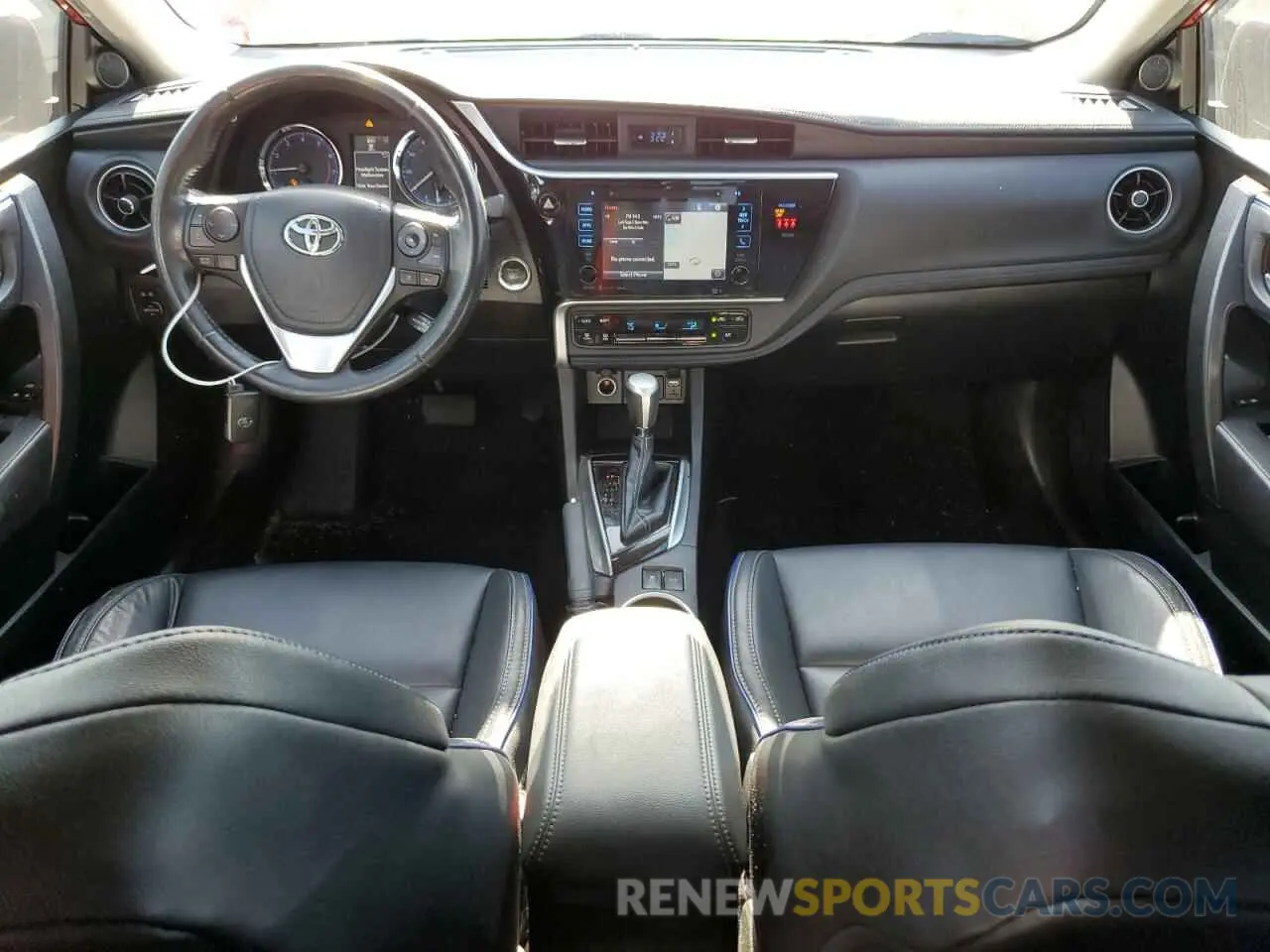8 fotografías del automóvil dañado 5YFBURHEXKP867688 TOYOTA COROLLA 2019