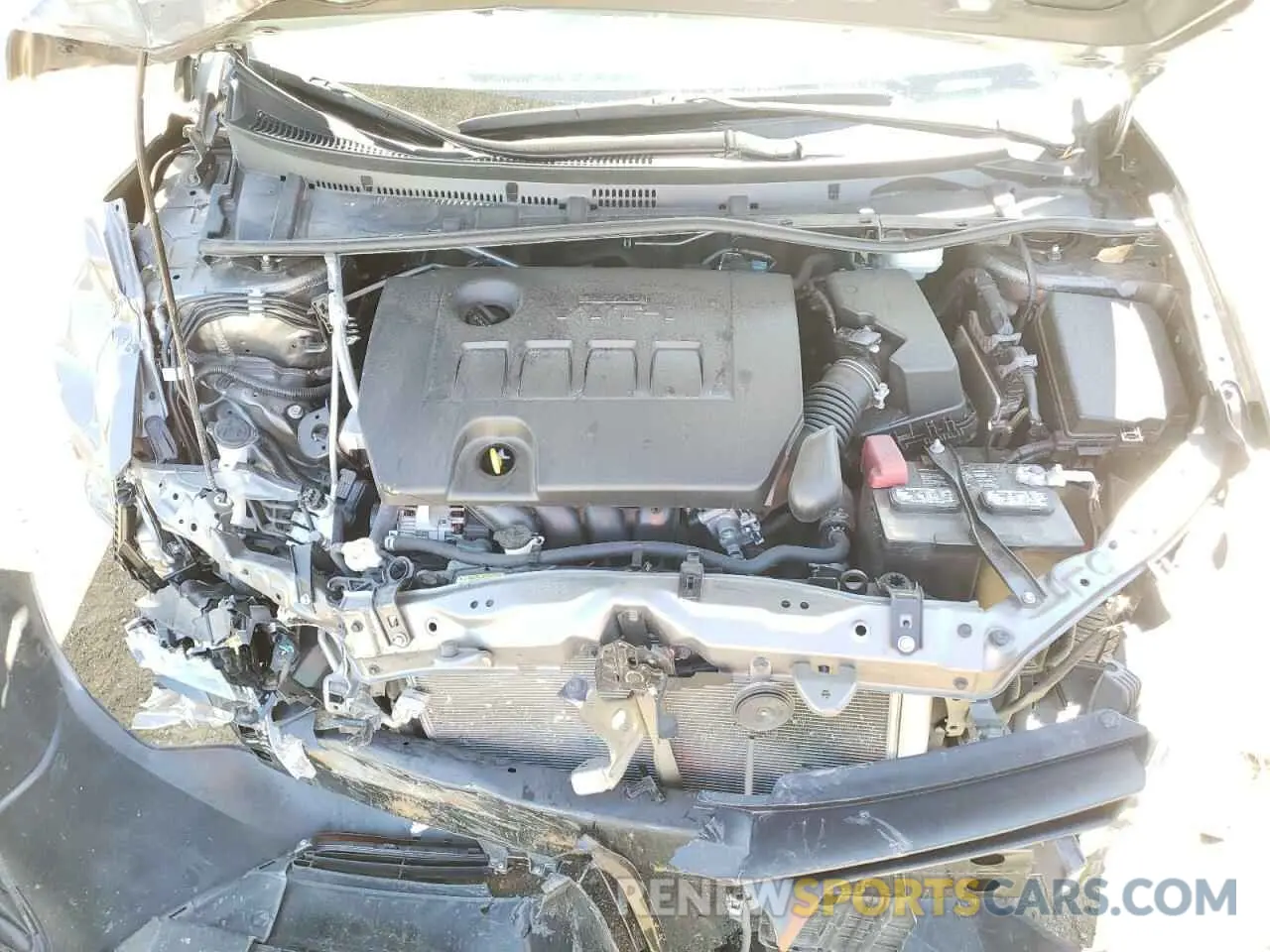 7 fotografías del automóvil dañado 5YFBURHEXKP876911 TOYOTA COROLLA 2019