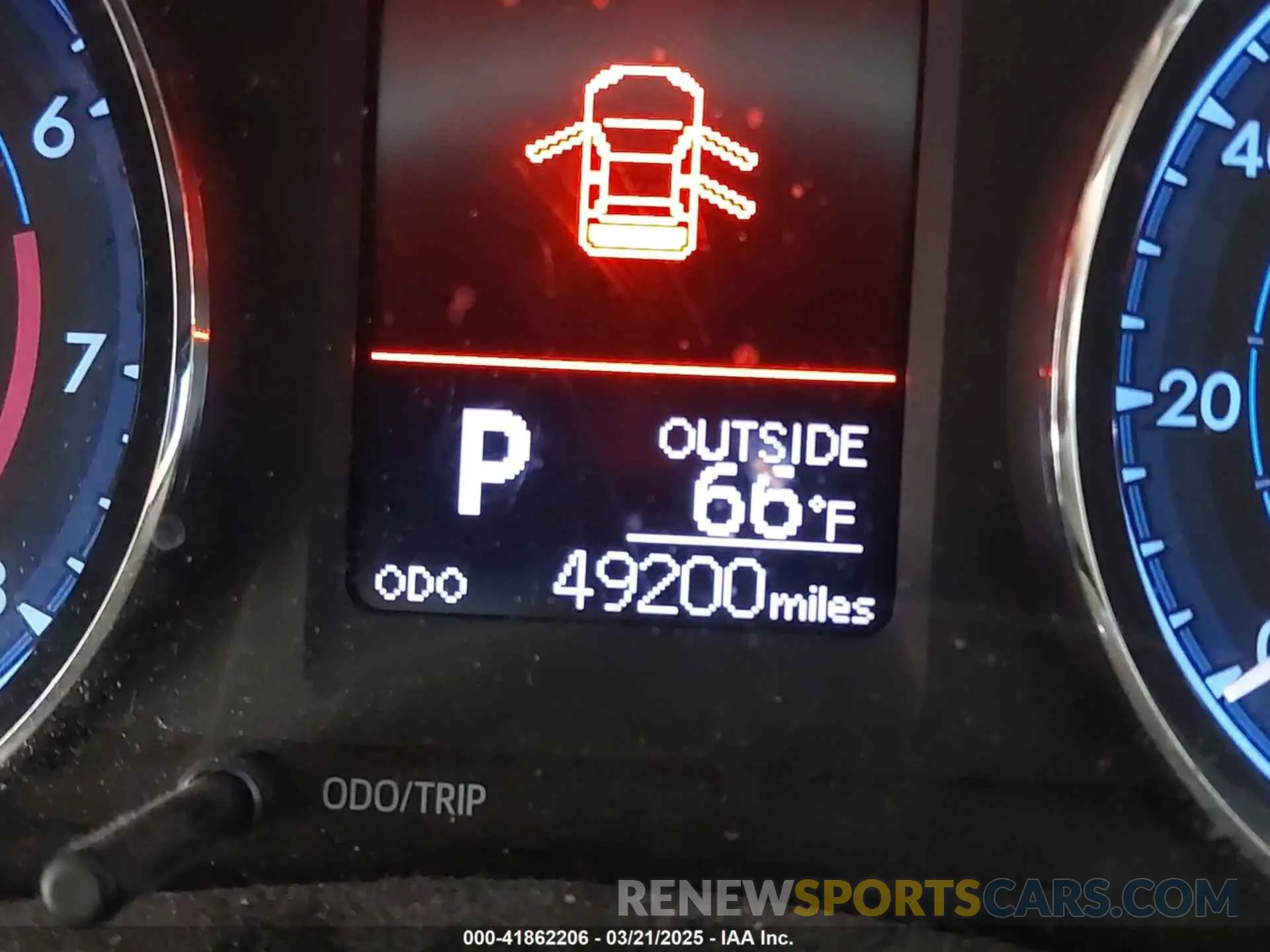 16 fotografías del automóvil dañado 5YFBURHEXKP877069 TOYOTA COROLLA 2019