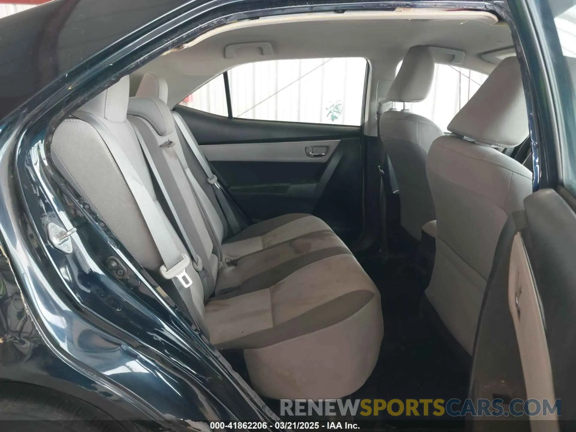 8 fotografías del automóvil dañado 5YFBURHEXKP877069 TOYOTA COROLLA 2019