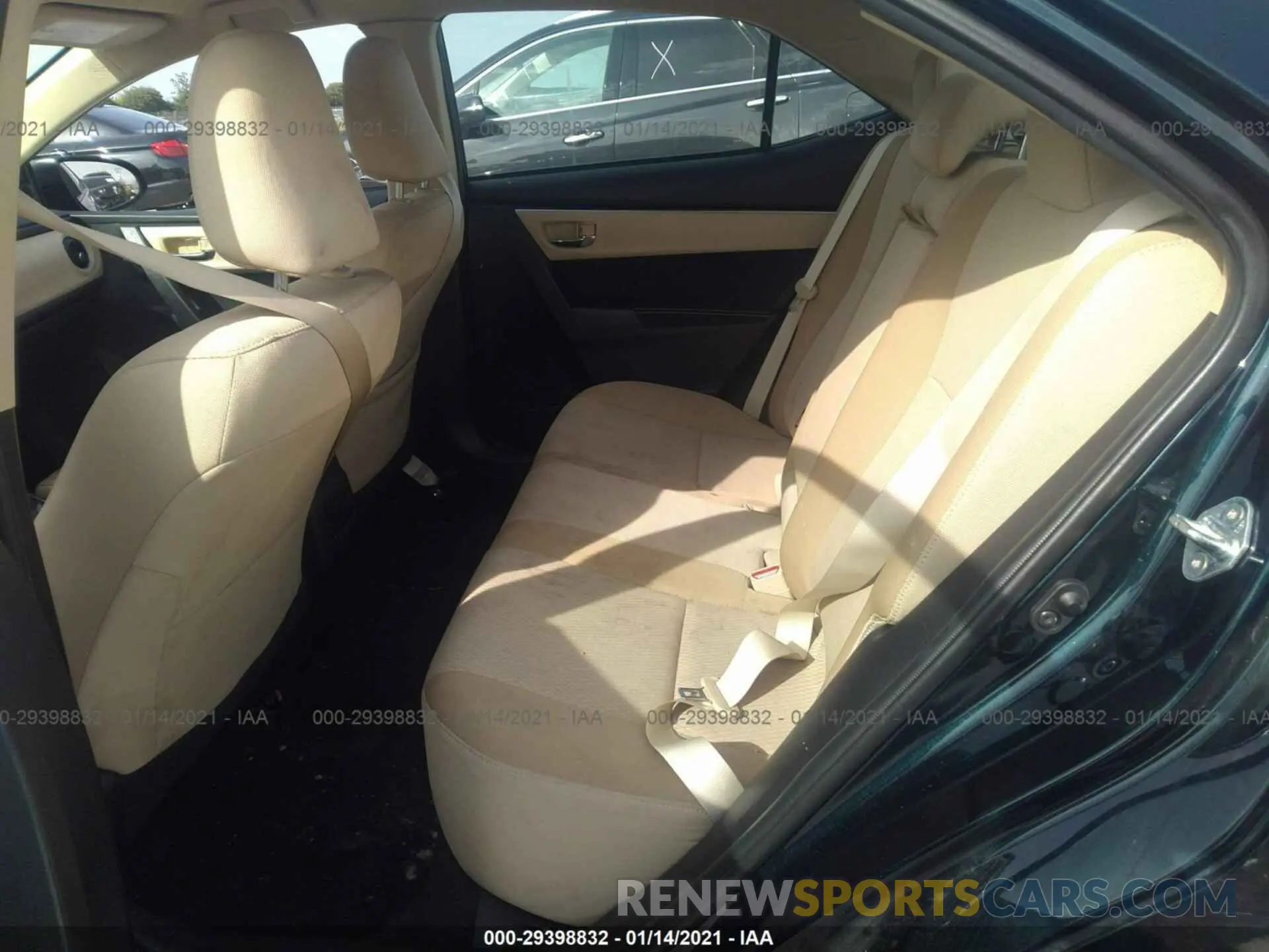 8 fotografías del automóvil dañado 5YFBURHEXKP877394 TOYOTA COROLLA 2019