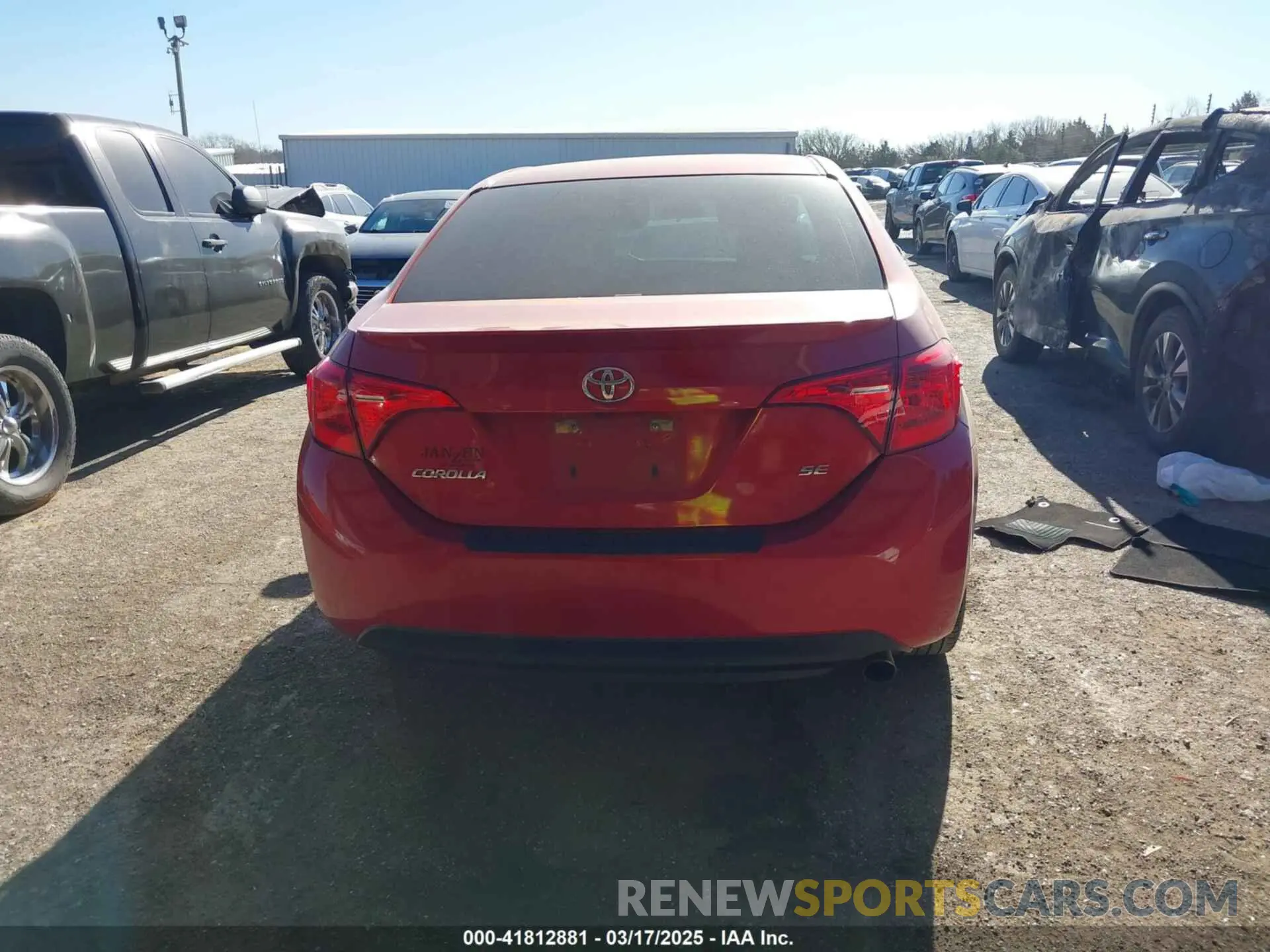 16 fotografías del automóvil dañado 5YFBURHEXKP884653 TOYOTA COROLLA 2019
