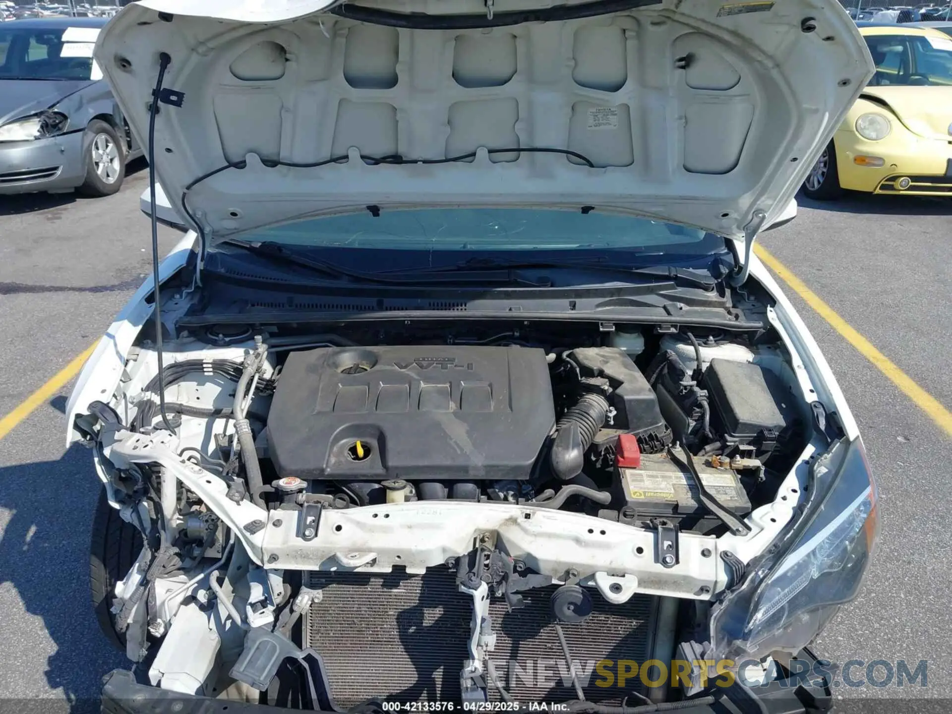 10 fotografías del automóvil dañado 5YFBURHEXKP887648 TOYOTA COROLLA 2019