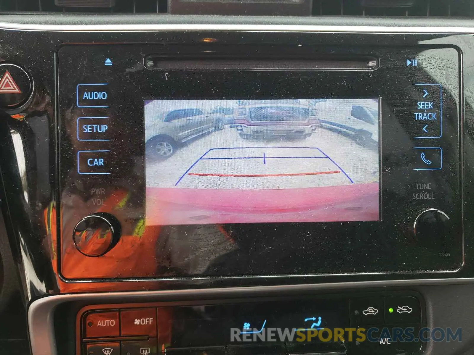9 fotografías del automóvil dañado 5YFBURHEXKP888427 TOYOTA COROLLA 2019