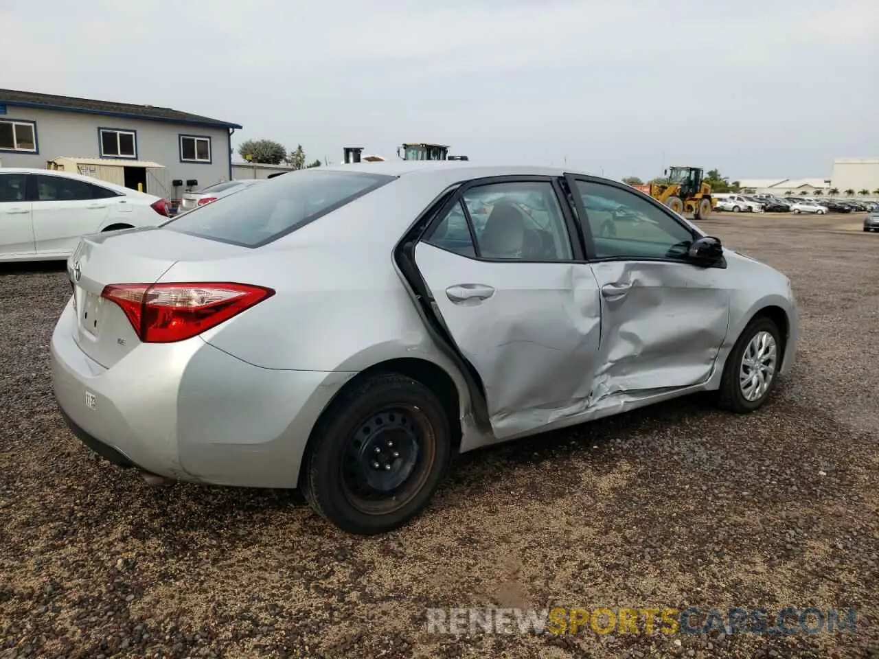 3 fotografías del automóvil dañado 5YFBURHEXKP903881 TOYOTA COROLLA 2019