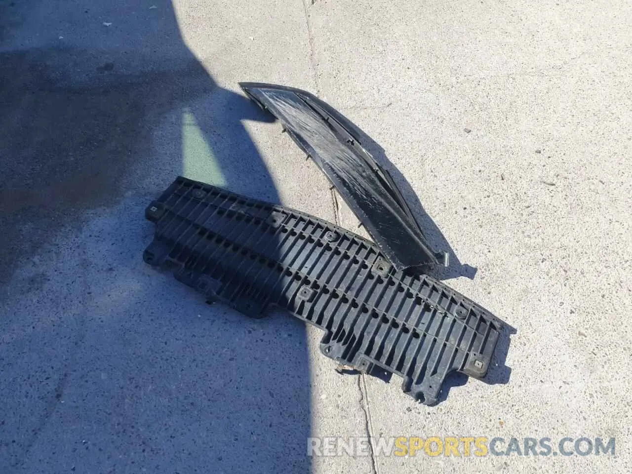 12 fotografías del automóvil dañado 5YFBURHEXKP915254 TOYOTA COROLLA 2019