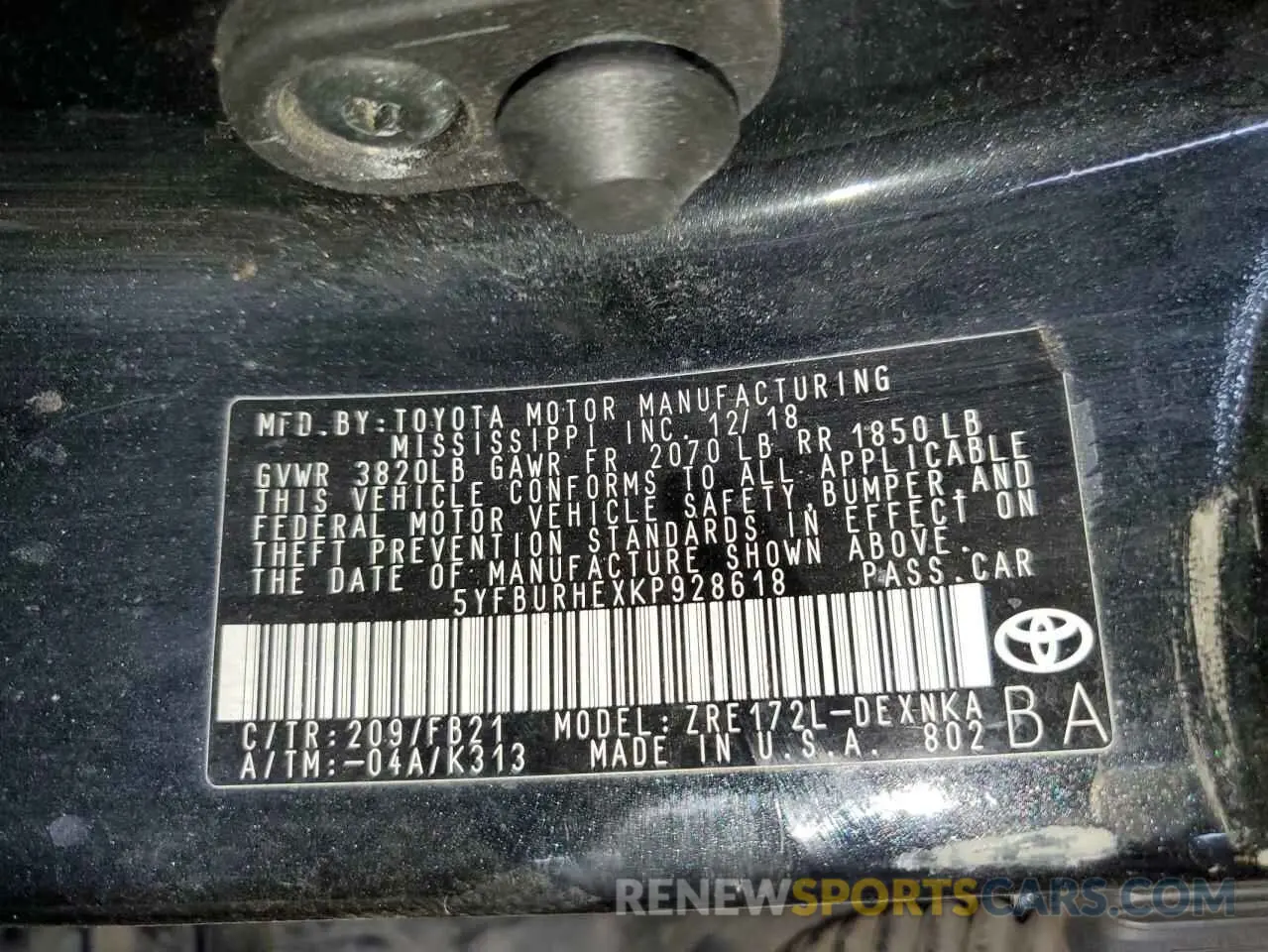 12 fotografías del automóvil dañado 5YFBURHEXKP928618 TOYOTA COROLLA 2019