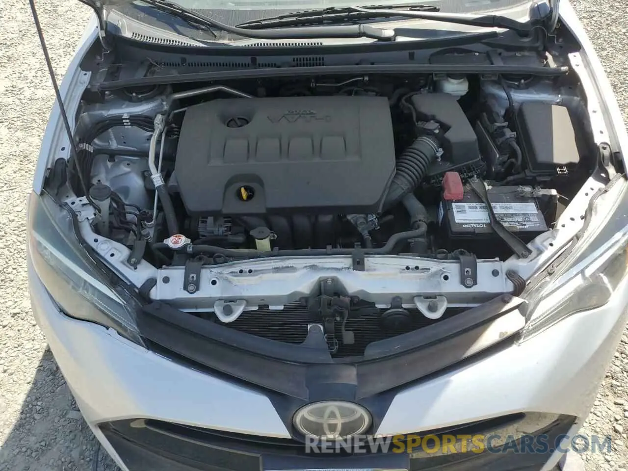 11 fotografías del automóvil dañado 5YFBURHEXKP930448 TOYOTA COROLLA 2019
