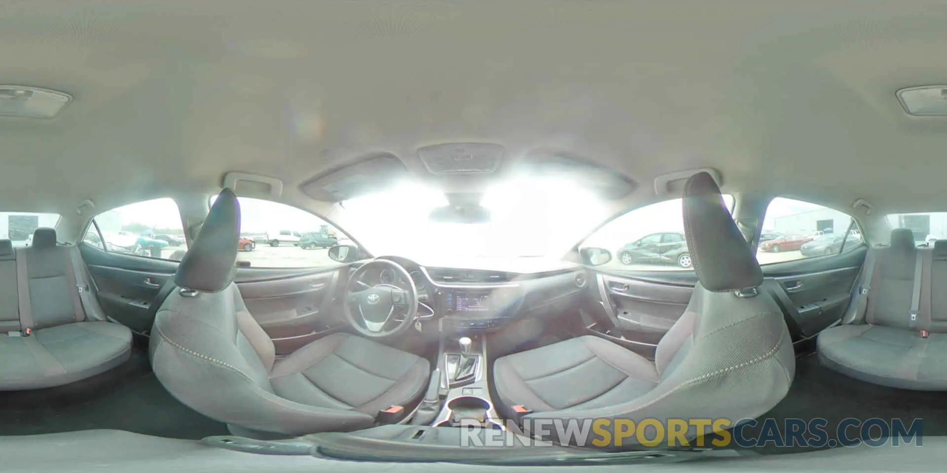 14 fotografías del automóvil dañado 5YFBURHEXKP934497 TOYOTA COROLLA 2019