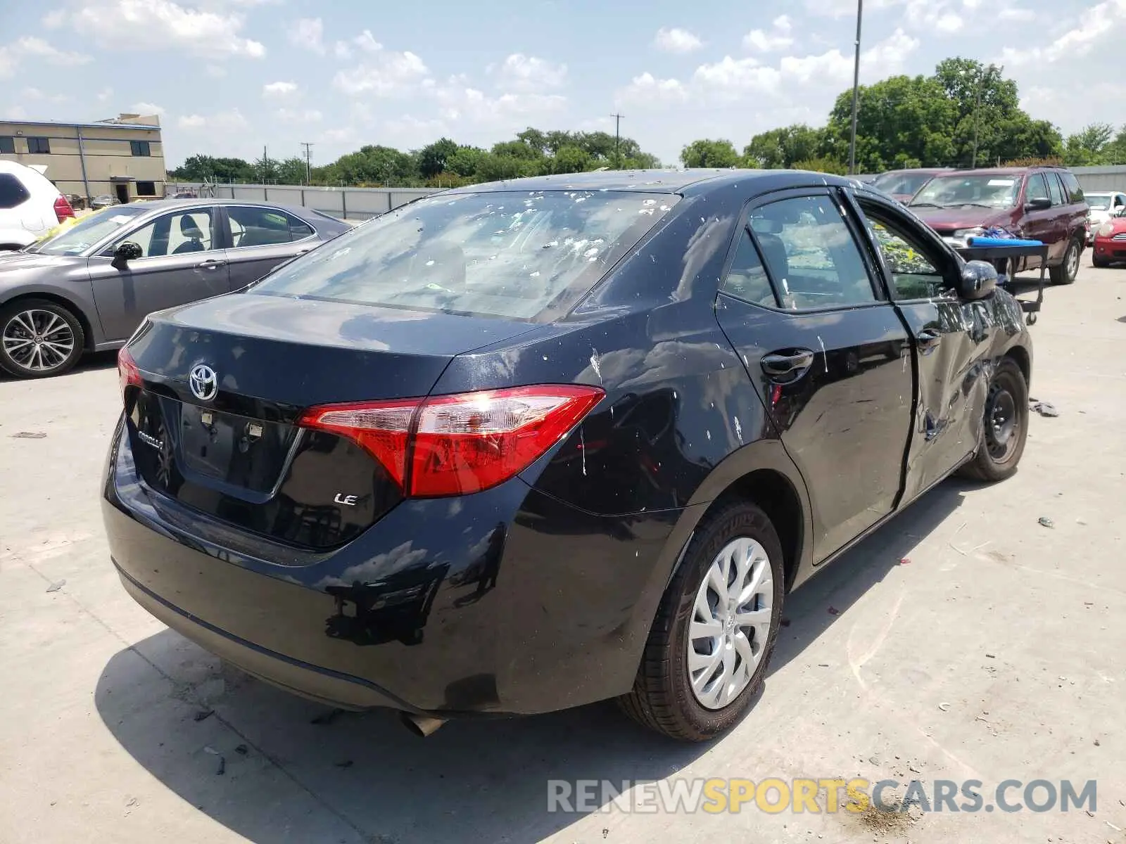 4 fotografías del automóvil dañado 5YFBURHEXKP934791 TOYOTA COROLLA 2019