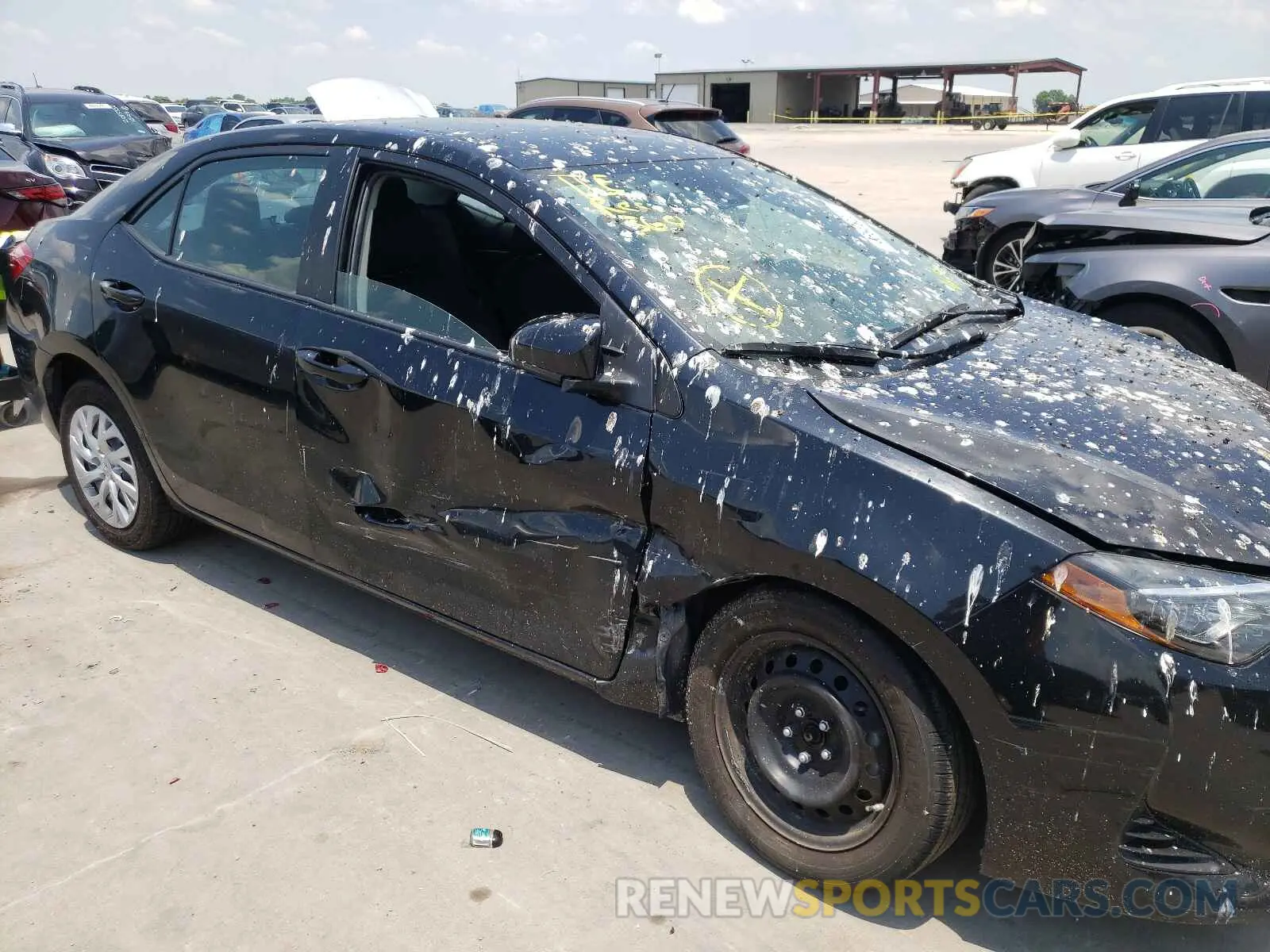9 fotografías del automóvil dañado 5YFBURHEXKP934791 TOYOTA COROLLA 2019