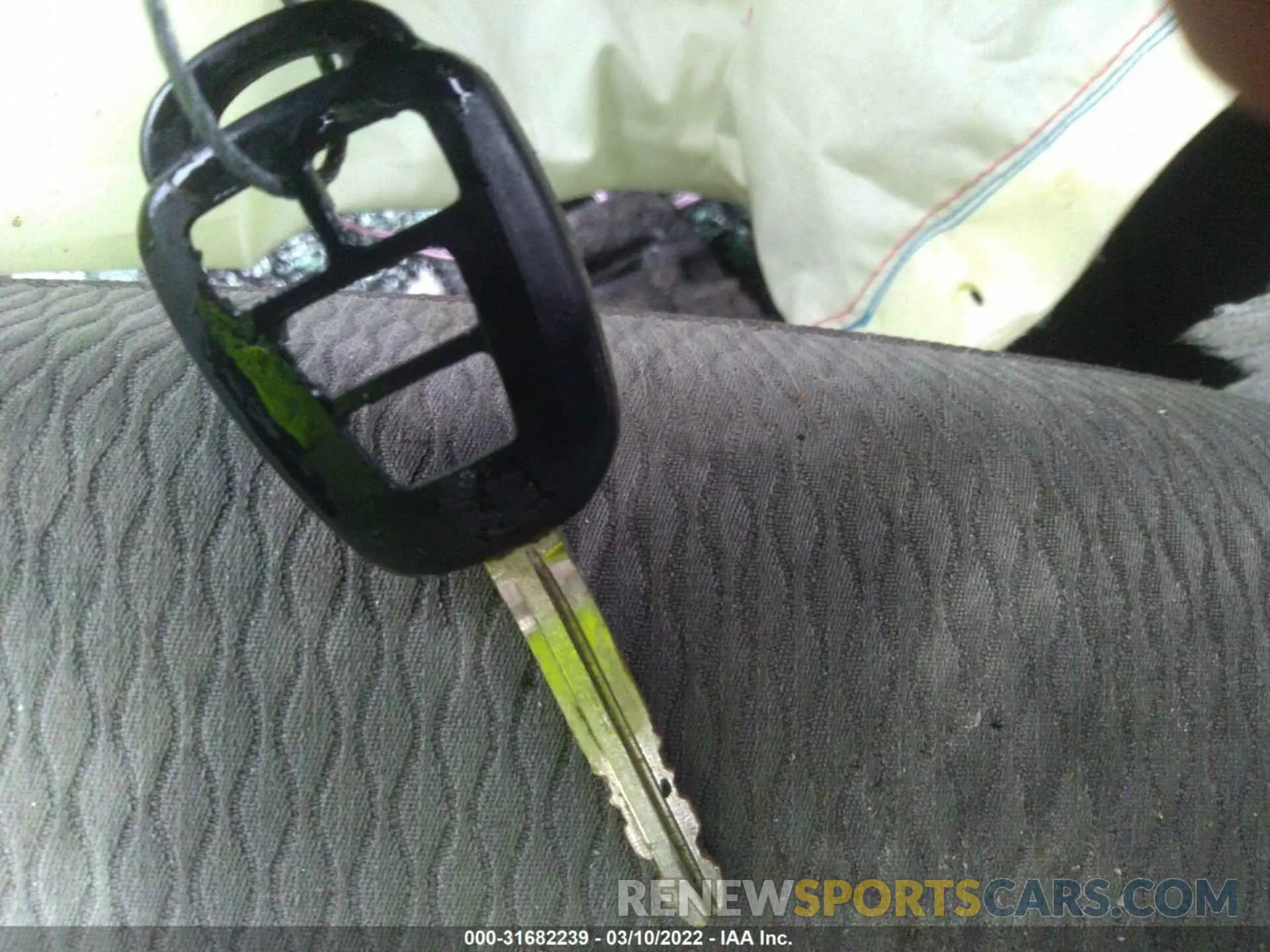 11 fotografías del automóvil dañado 5YFBURHEXKP937464 TOYOTA COROLLA 2019