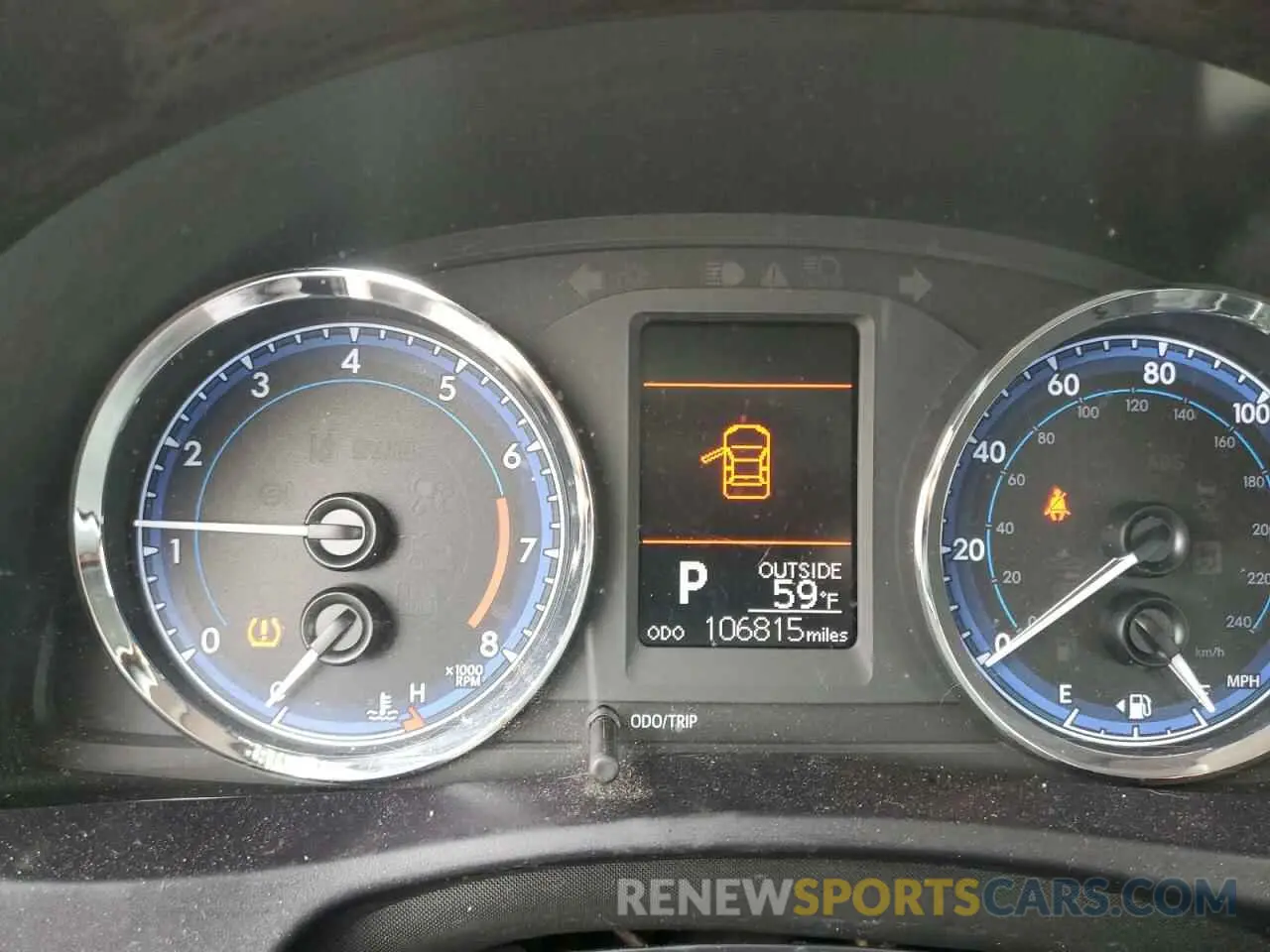 9 fotografías del automóvil dañado 5YFBURHEXKP939392 TOYOTA COROLLA 2019